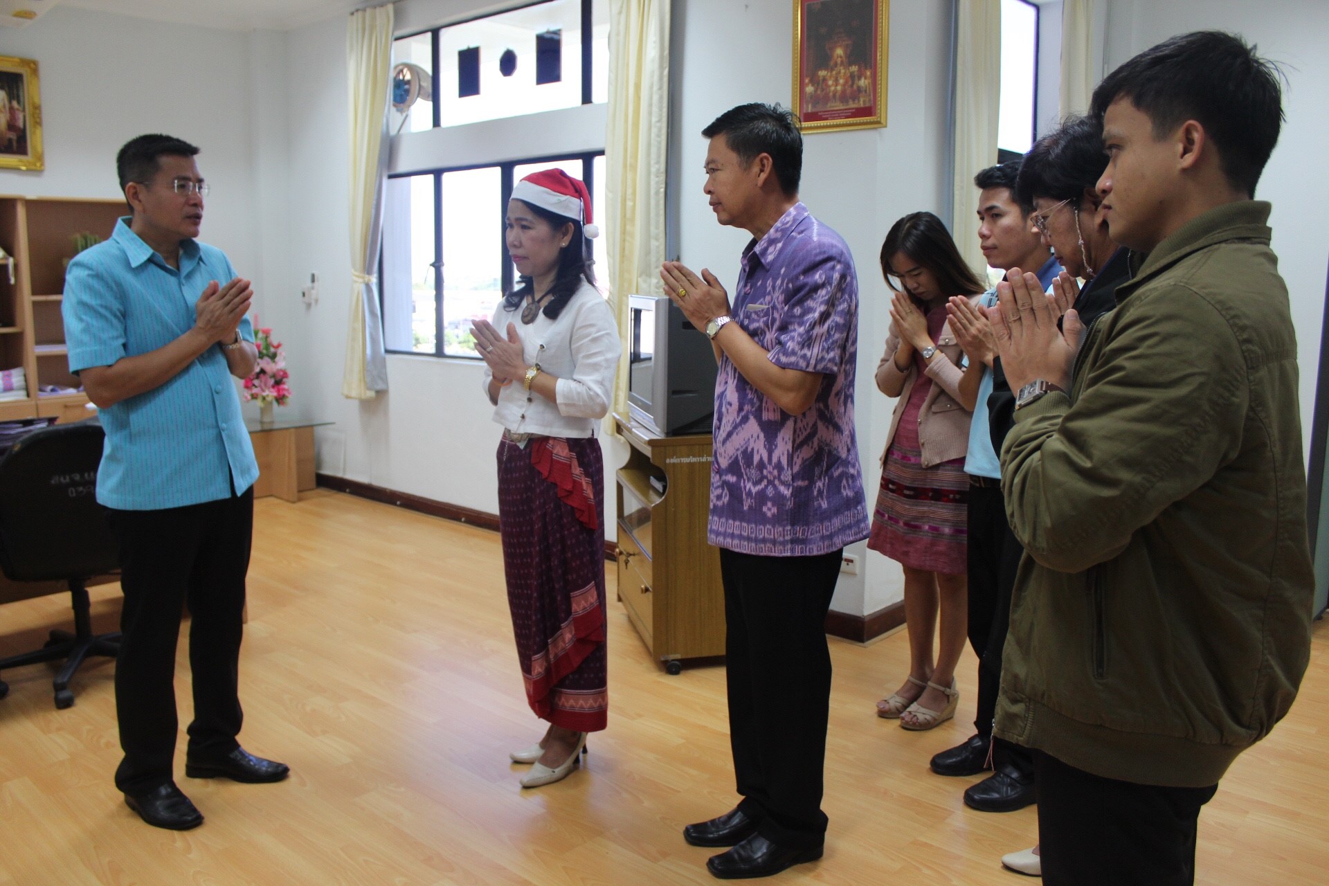 พช.หนองคาย คารวะขอพรผู้ว่าฯ รองผู้ว่าฯ เนื่องในโอกาสเทศกาลปีใหม่ 2561