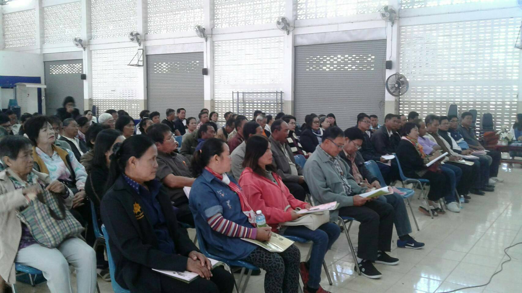 จ.หนองคาย ดำเนินโครงการเสริมสร้างภูมิคุ้มกันทางสังคมและวัฒนธรรม กิจกรรม : ส่งเสริมสนับสนุนการจัดทำแผนชุมชนระดับหมู่บ้าน