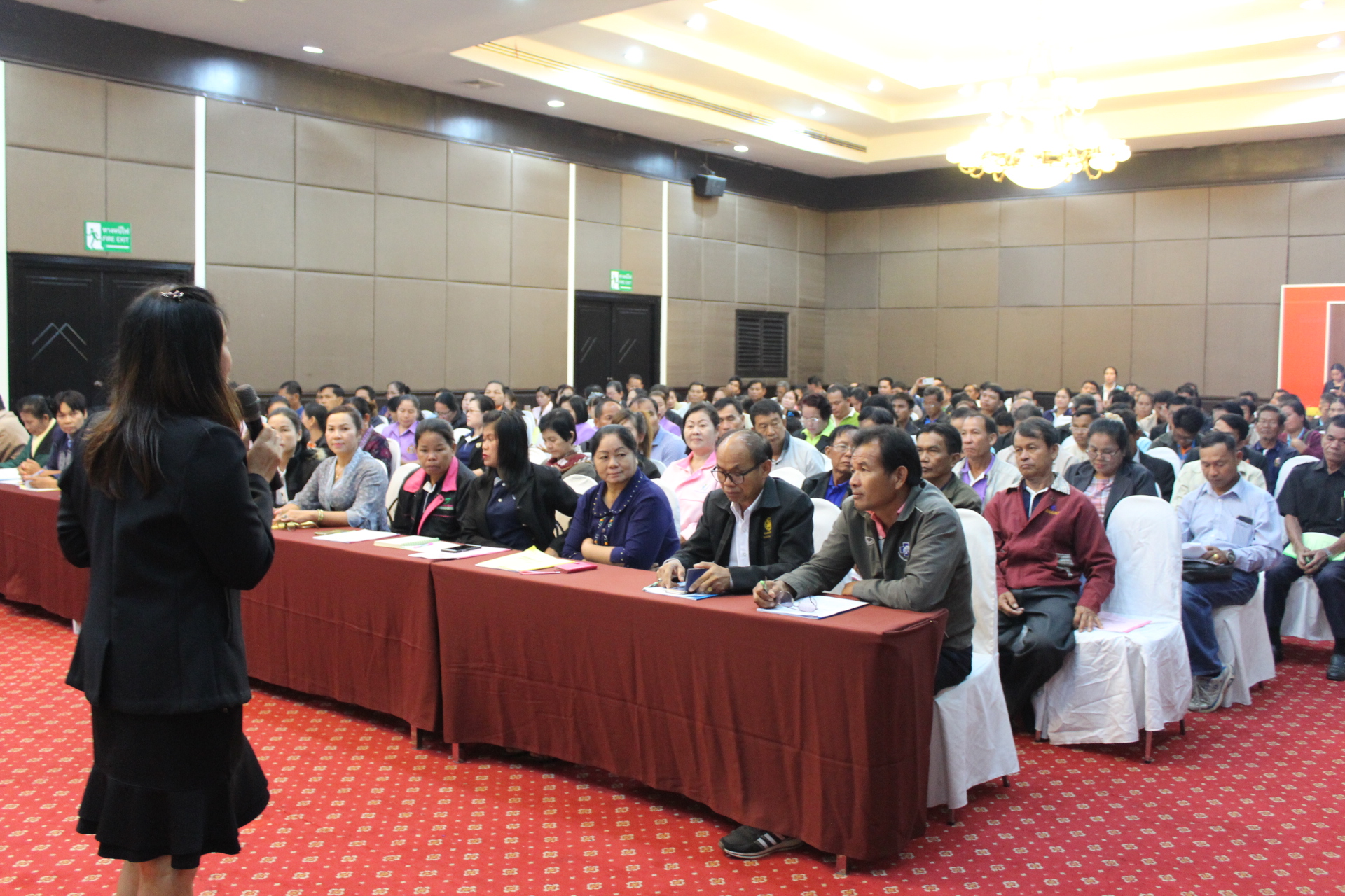 พช.หนองคาย จัดประชุมเชิงปฏิบัติการทีมสนับสนุนสัมมาชีพชุมชนระดับจังหวัด ปี 2561