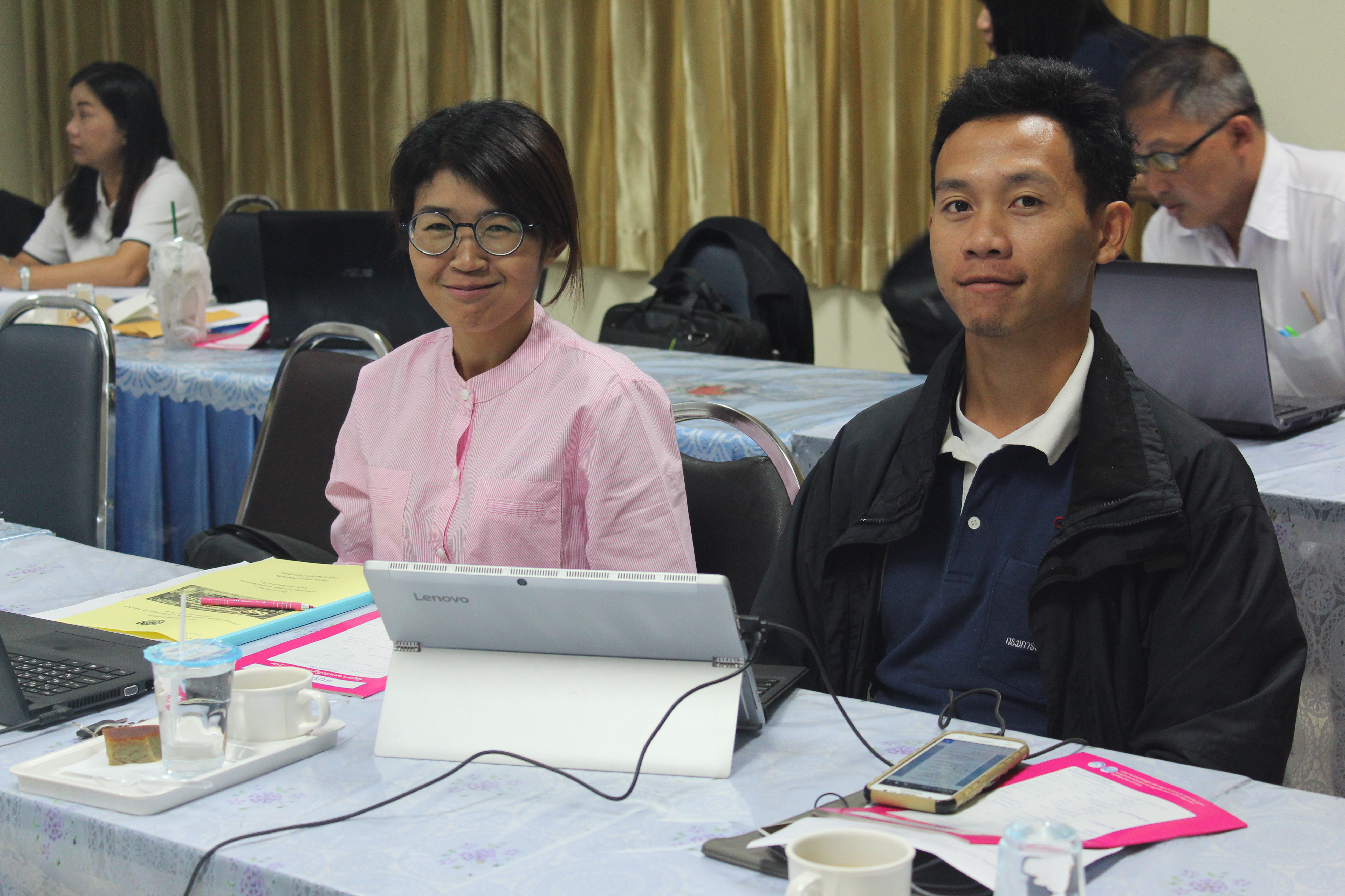 หนองคาย….ประชุมเชิงปฏิบัติการเจ้าหน้าที่ผู้รับผิดชอบการจัดเก็บข้อมูล จปฐ. ระดับอำเภอ ณ ห้องประชุมสพจ.หนองคาย ศาลากลางฯชั้น 1