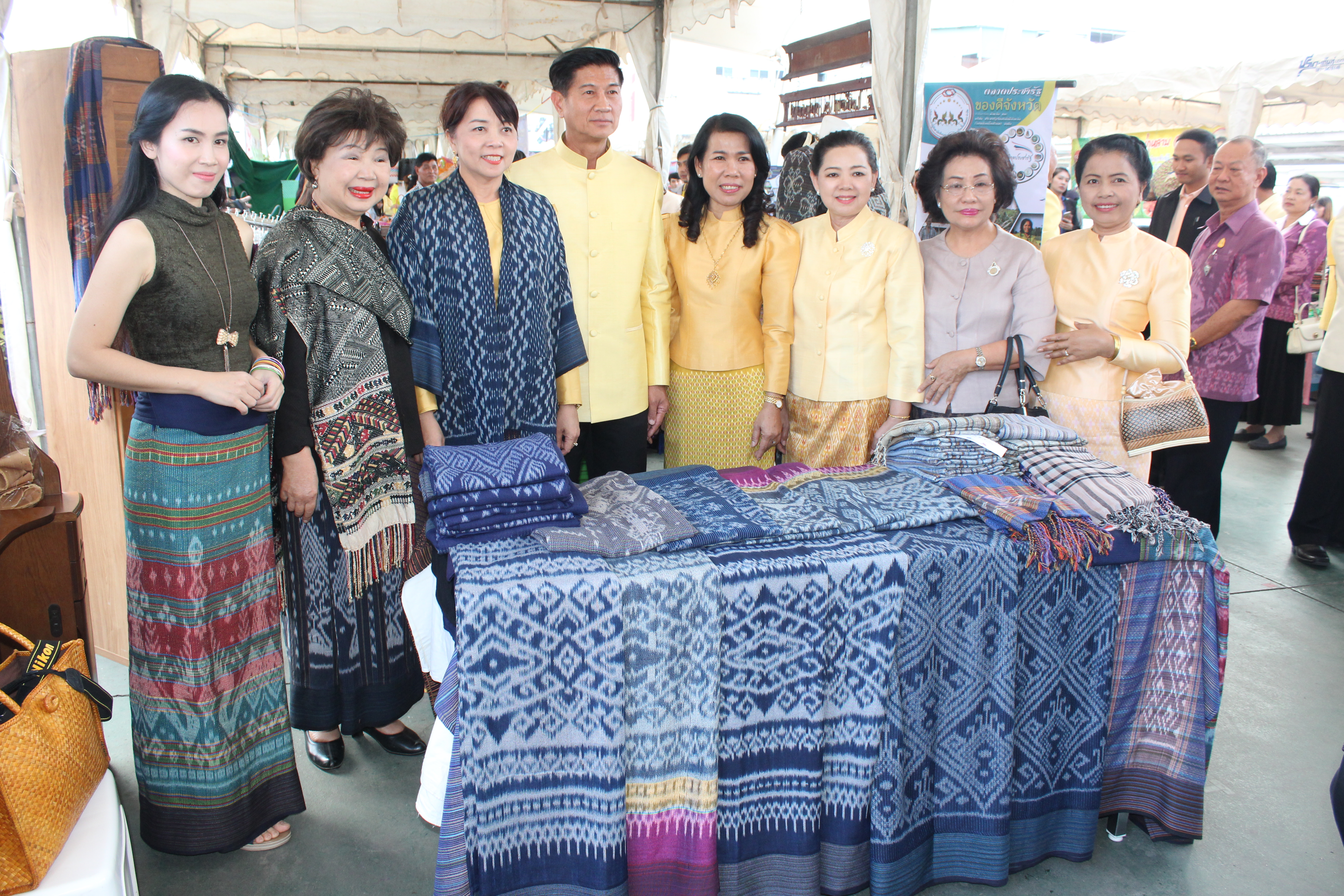 หนองคาย..Kick Off ตลาดนัดประชารัฐ โดย พช.หนองคายเป็นแกนหลัก !!!!!”