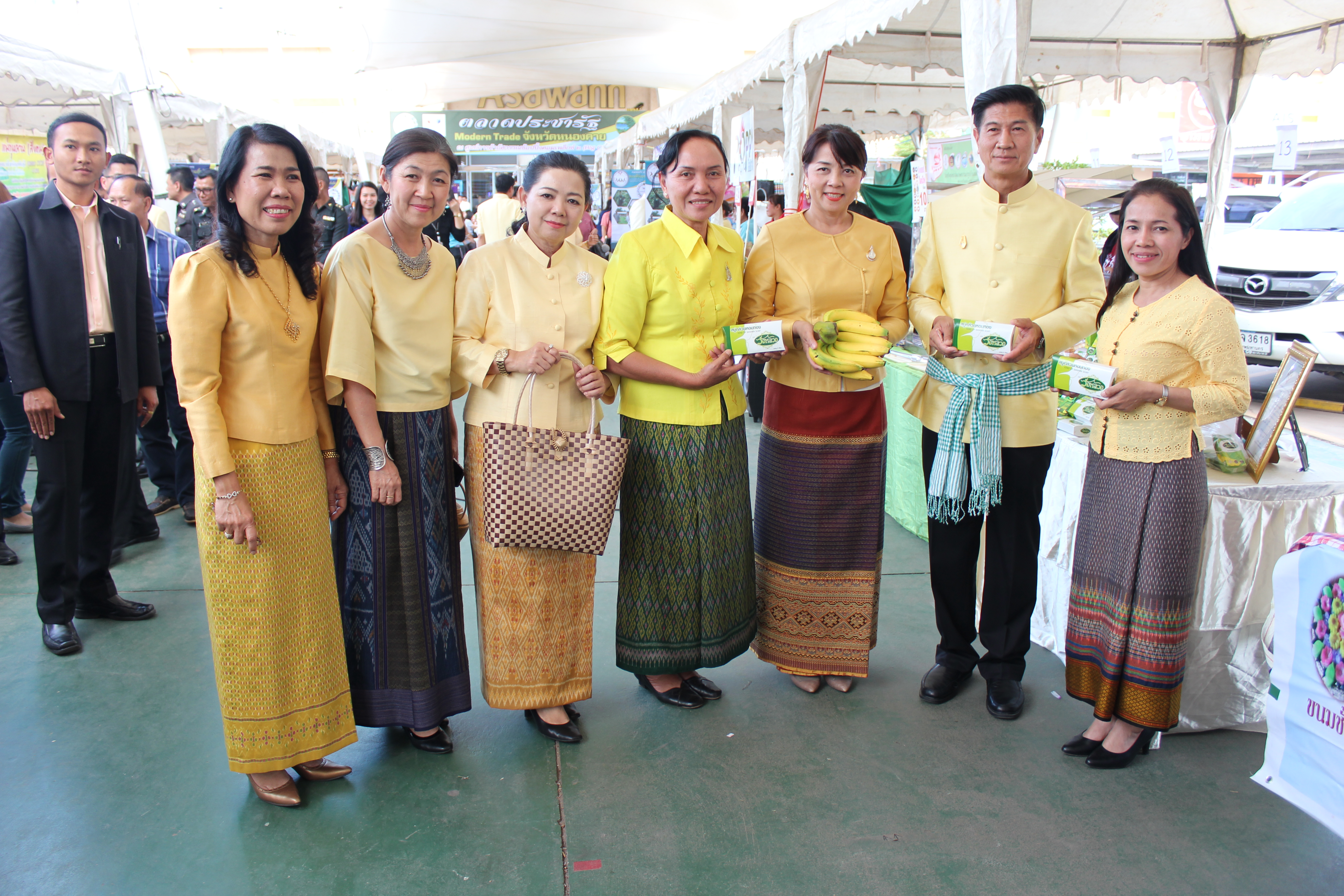 หนองคาย..Kick Off ตลาดนัดประชารัฐ โดย พช.หนองคายเป็นแกนหลัก !!!!!”
