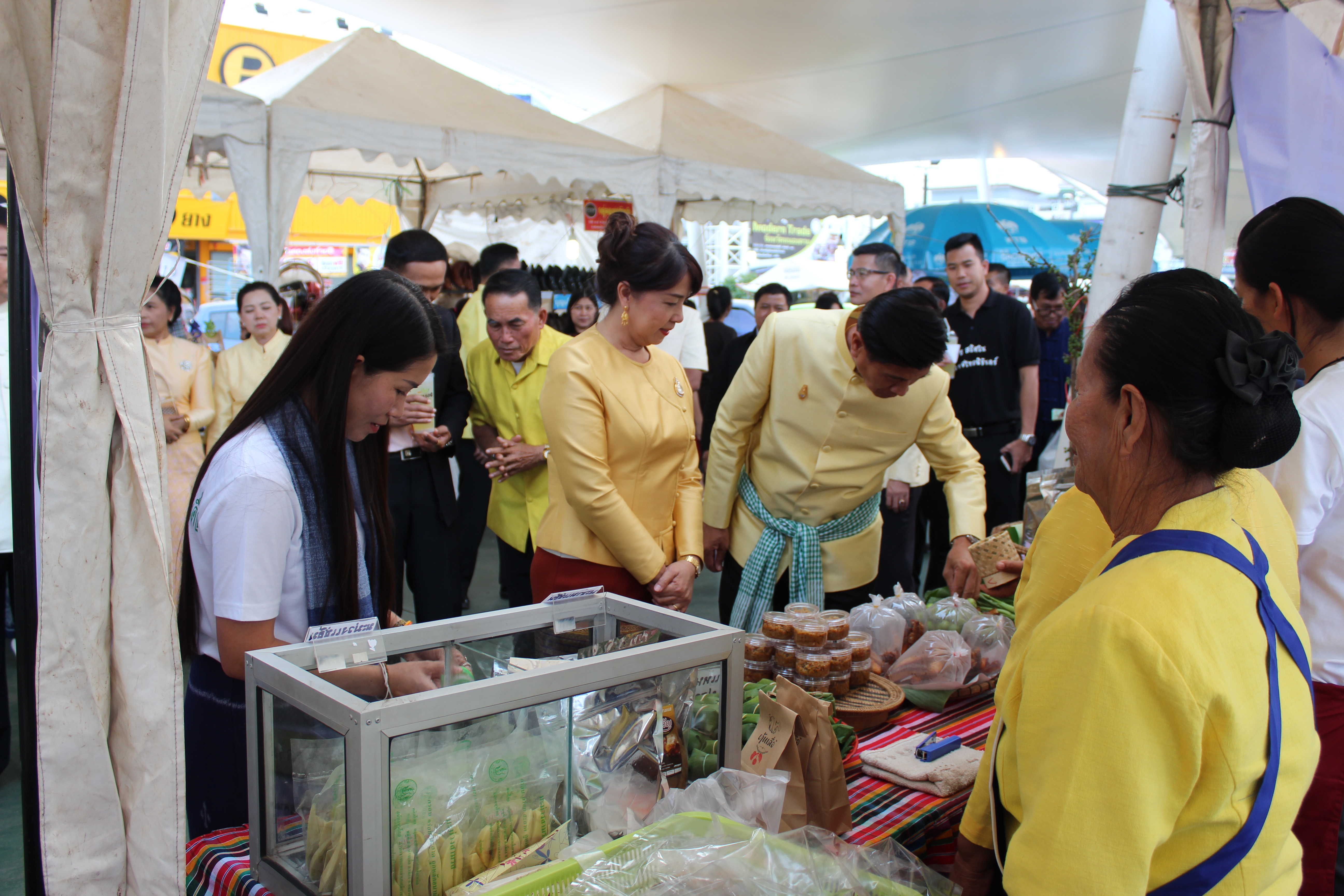 หนองคาย..Kick Off ตลาดนัดประชารัฐ โดย พช.หนองคายเป็นแกนหลัก !!!!!”