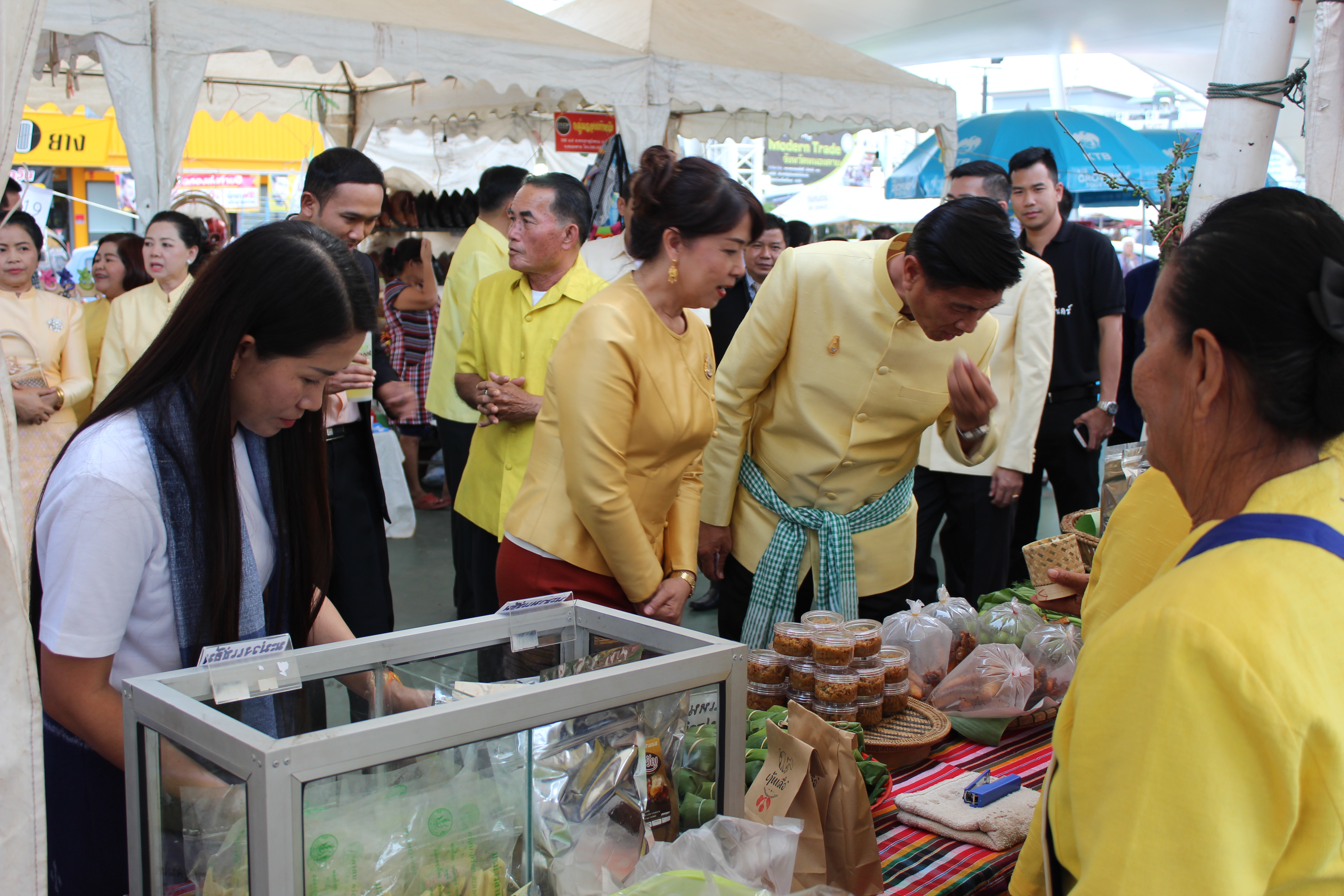 หนองคาย..Kick Off ตลาดนัดประชารัฐ โดย พช.หนองคายเป็นแกนหลัก !!!!!”