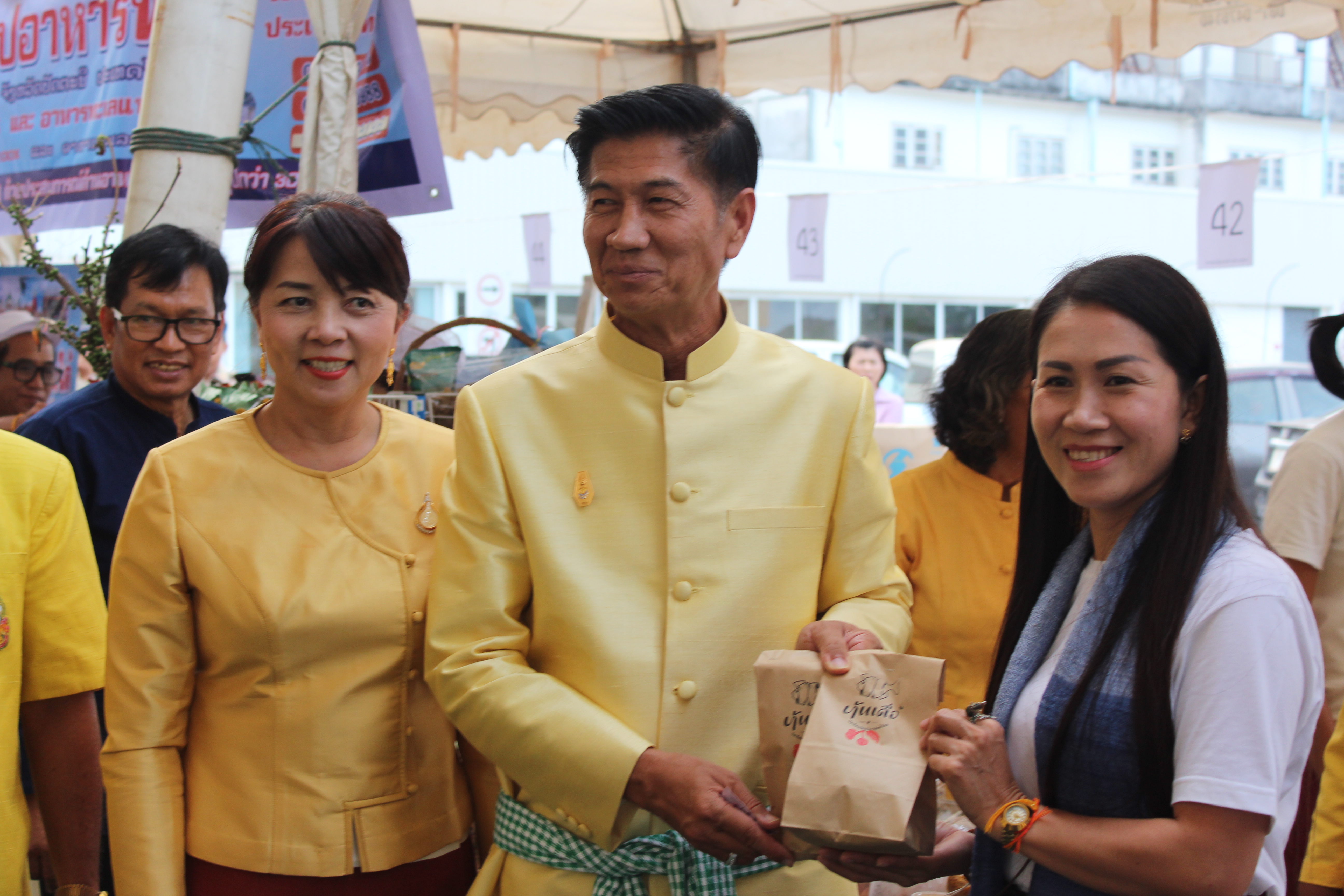 หนองคาย..Kick Off ตลาดนัดประชารัฐ โดย พช.หนองคายเป็นแกนหลัก !!!!!”