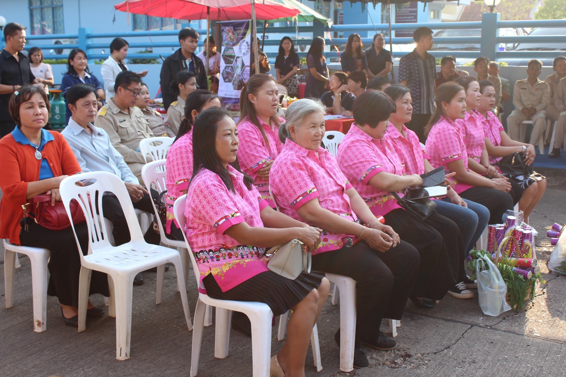 จังหวัดหนองคาย เปิดตลาดประชารัฐ คนไทยยิ้มได้