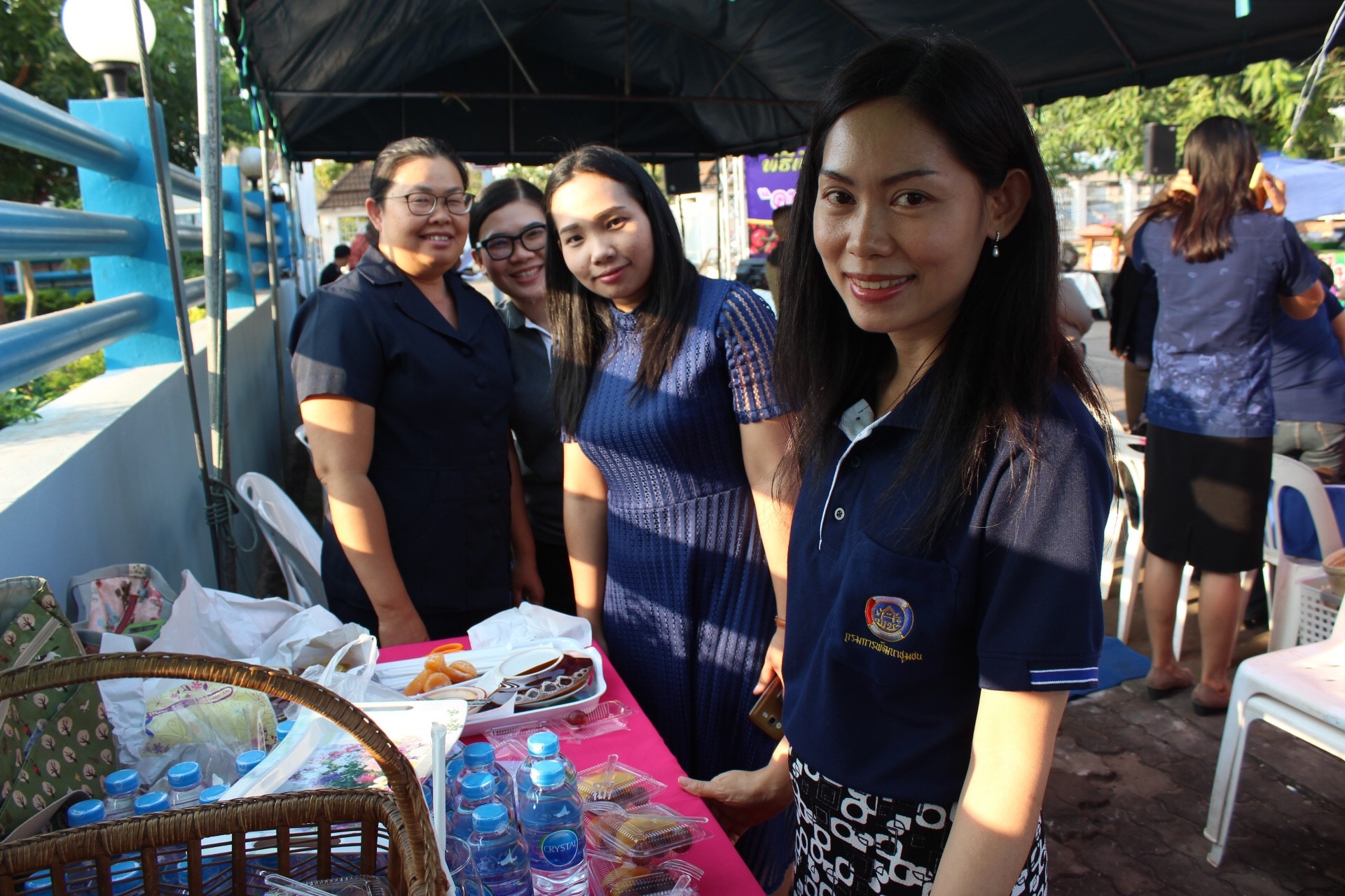 จังหวัดหนองคาย เปิดตลาดประชารัฐ คนไทยยิ้มได้