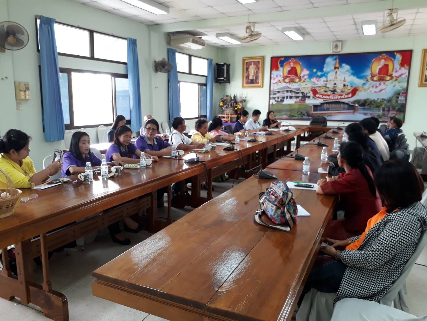 พัฒนาชุมชนหนองคาย ออกติดตามสนับสนุนการบริหารจัดการกองทุนชุมชน แก่คณะทำงานจัดการกองทุนชุมชน ในหมู่บ้านเป้าหมายโครงการสร้างและขยายผลสัมมาชีพชุมชน อำเภอศรีเชียงใหม่