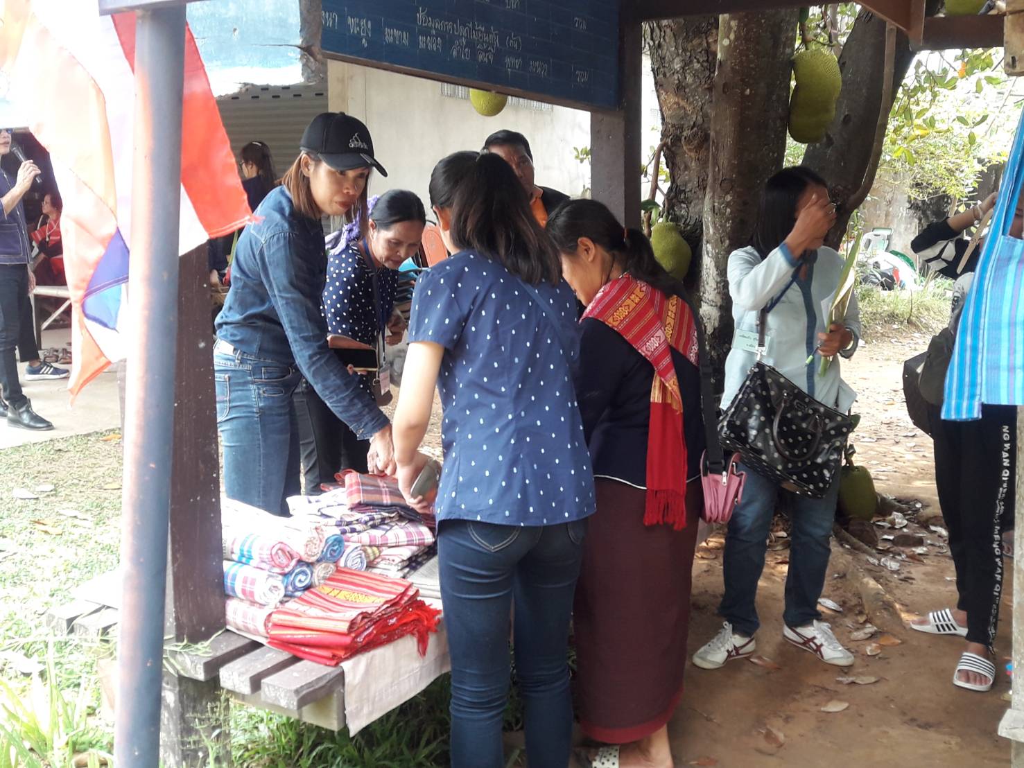 พช.หนองคาย พาผู้นำชุมชนหมู่บ้านท่องเที่ยว ศึกษาดูงานณ บ้านภู ต.บ้านเป้า อ.หนองสูง จ.มุกดาหาร