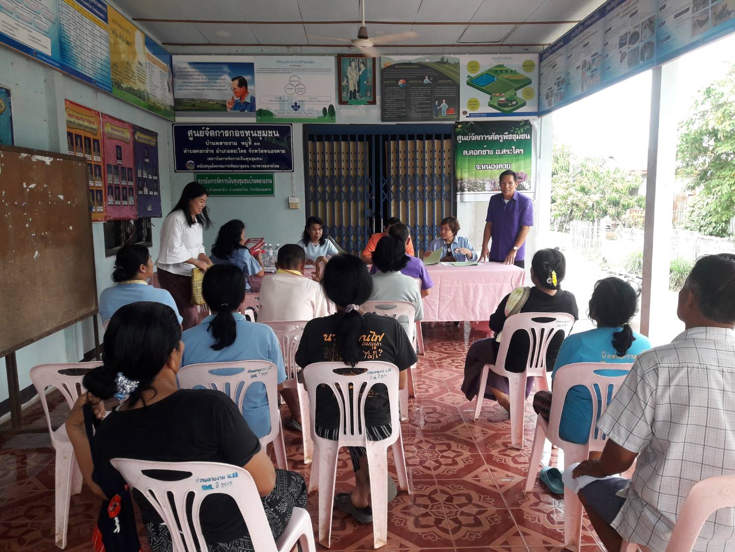 พจ.หนองคาย นำส่วนราชการลงพื้นที่สอบคุณภาพและมาตรฐานการจัดเก็บ/บันทึกประมวลผลข้อมูล จปฐ. ปี2561 ณ อำเภอสระใคร
