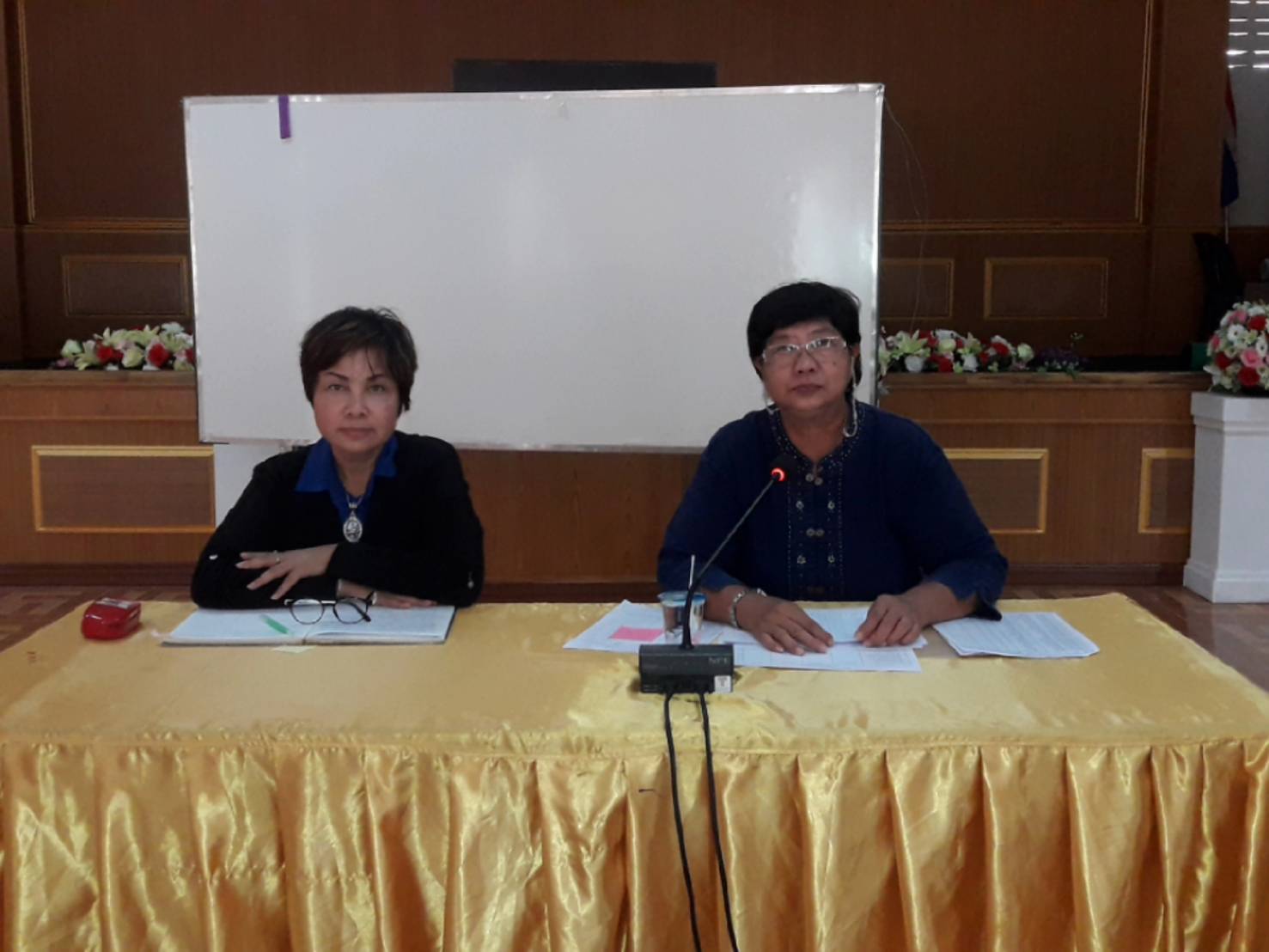 จนท.พช.หนองคาย ออกติดตามสนับสนุนการบริหารจัดการกองทุนชุมชน แก่คณะทำงานจัดการกองทุนชุมชนในหมู่บ้านเป้าหมายโครงการสร้างและขยายผลสัมมาชีพชุมชน อำเภอเฝ้าไร่