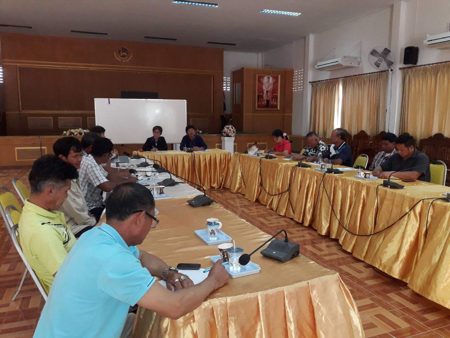 จนท.พช.หนองคาย ออกติดตามสนับสนุนการบริหารจัดการกองทุนชุมชน แก่คณะทำงานจัดการกองทุนชุมชนในหมู่บ้านเป้าหมายโครงการสร้างและขยายผลสัมมาชีพชุมชน อำเภอเฝ้าไร่