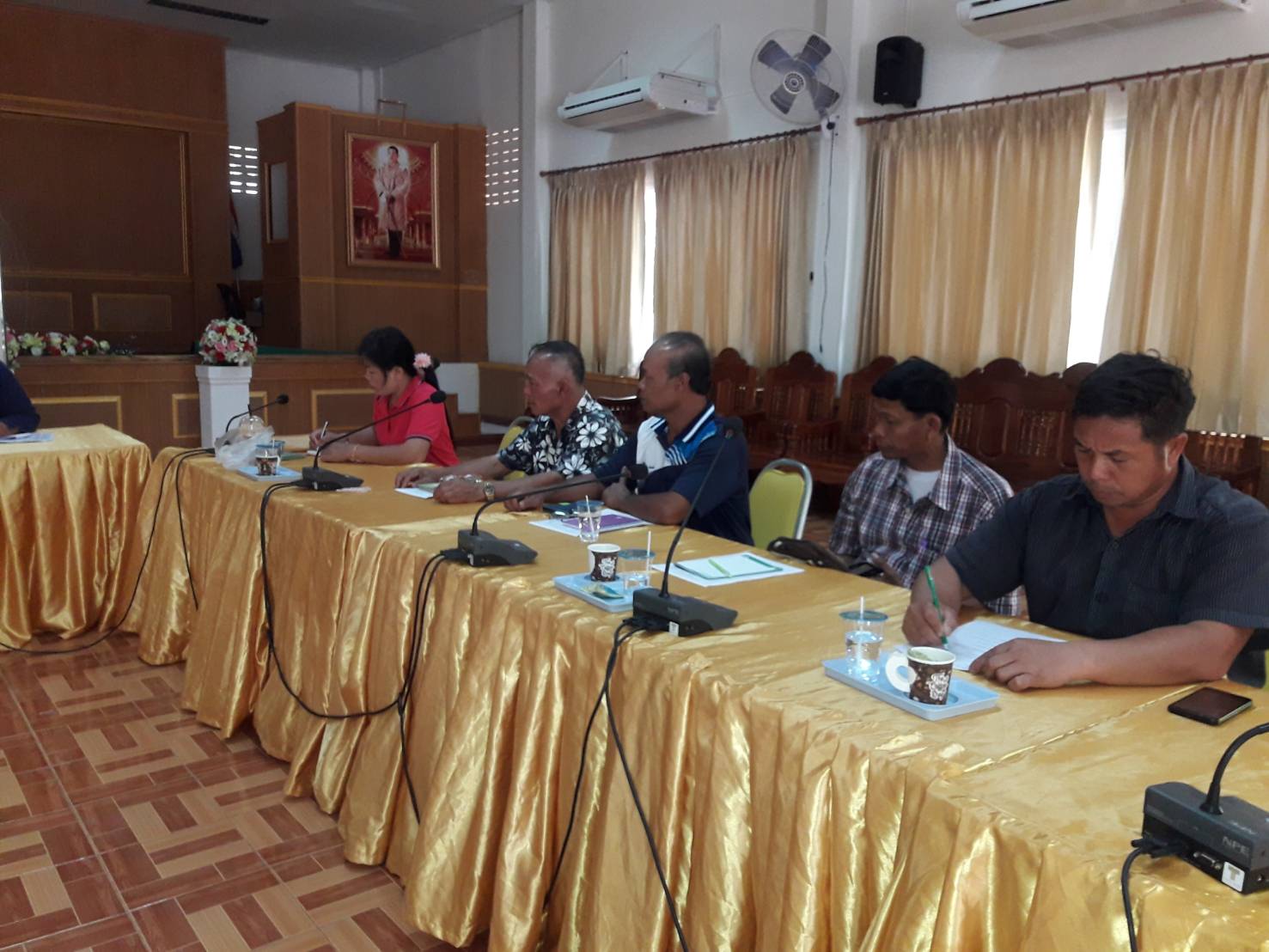 จนท.พช.หนองคาย ออกติดตามสนับสนุนการบริหารจัดการกองทุนชุมชน แก่คณะทำงานจัดการกองทุนชุมชนในหมู่บ้านเป้าหมายโครงการสร้างและขยายผลสัมมาชีพชุมชน อำเภอเฝ้าไร่