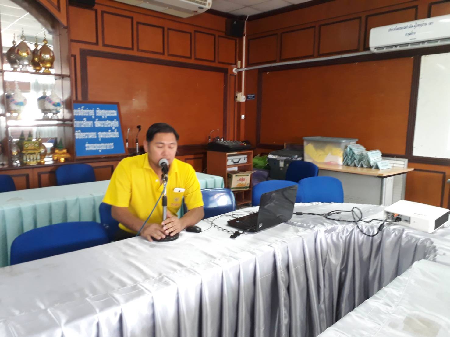 คณะตรวจสอบคุณภาพและมาตรฐานการจัดเก็บ/บันทึกประมวลผลข้อมูล จปฐ. ปี 2561 ชุดที่ 3 นำโดยนายสมปอง จันทะพันธ์ รองนายแพทย์สาธารณสุขจังหวัดหนองคาย และคณะทำงานติดตามประเมินผลการจัดเก็บและบันทึกข้อมูล จปฐ.ระดับจังหวัด ลงพื้นที่สอบคุณภาพและมาตรฐานการจัดเก็บ/บันทึกประมวลผลข้อมูล จปฐ. ปี2561 ณ อำเภอโพนพิสัย