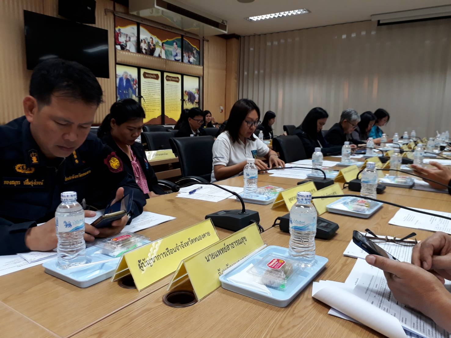 พช.หนองคาย ร่วมประชุมการประเมินส่วนราชการตามมาตรการปรับปรุงประสิทธิภาพในการปฏิบัติราชการของจังหวัดหนองคาย ประจำปีงบประมาณ พ.ศ.2561