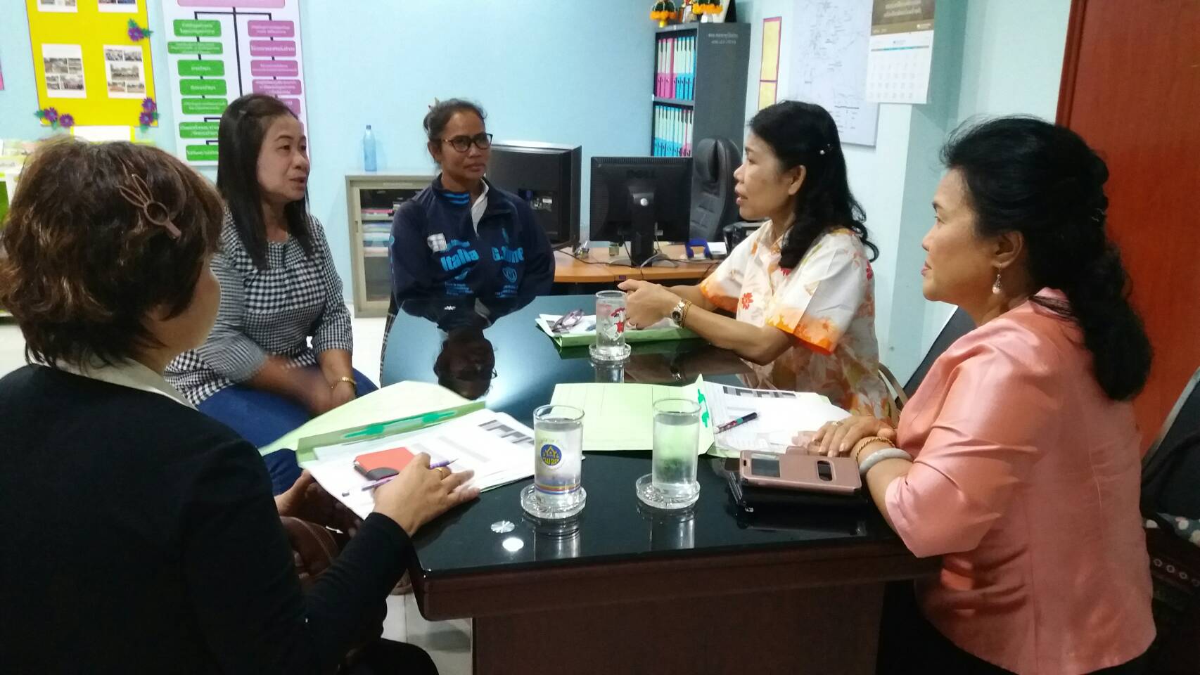 พจ.หนองคาย นำทีมลงพื้นที่ตรวจสอบคุณภาพและมาตรฐานการจัดเก็บ/บันทึกประมวลผลข้อมูล จปฐ. ปี2561