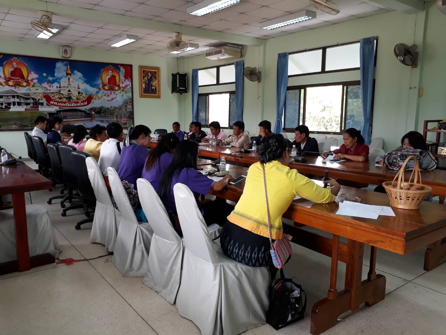 พัฒนาชุมชนหนองคาย ออกติดตามสนับสนุนการบริหารจัดการกองทุนชุมชน แก่คณะทำงานจัดการกองทุนชุมชน ในหมู่บ้านเป้าหมายโครงการสร้างและขยายผลสัมมาชีพชุมชน อำเภอศรีเชียงใหม่