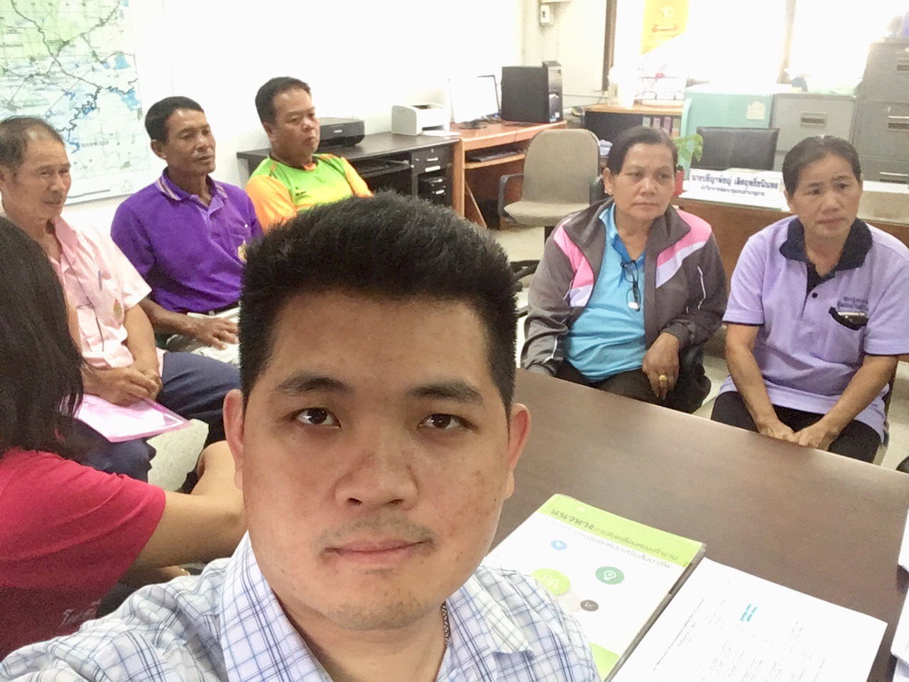 นักวิชาการพช.หนองคาย ออกติดตามสนับสนุนการบริหารจัดการกองทุนชุมชน แก่คณะทำงานจัดการกองทุนชุมชนในหมู่บ้านเป้าหมายโครงการสร้างและขยายผลสัมมาชีพชุมชน อำเภอโพธิ์ตาก