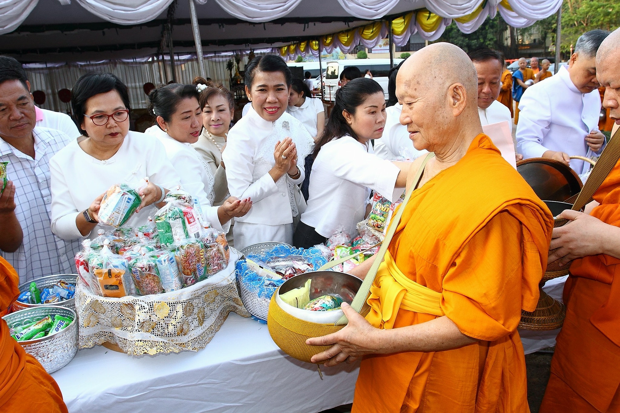 พจ.หนองคาย ร่วมพิธีทางศาสนา ในกิจกรรม งานสัปดาห์เผยแผ่พระพุทธศาสนา เนื่องในเทศกาลวันมาฆบูชา ประจำปี 2561