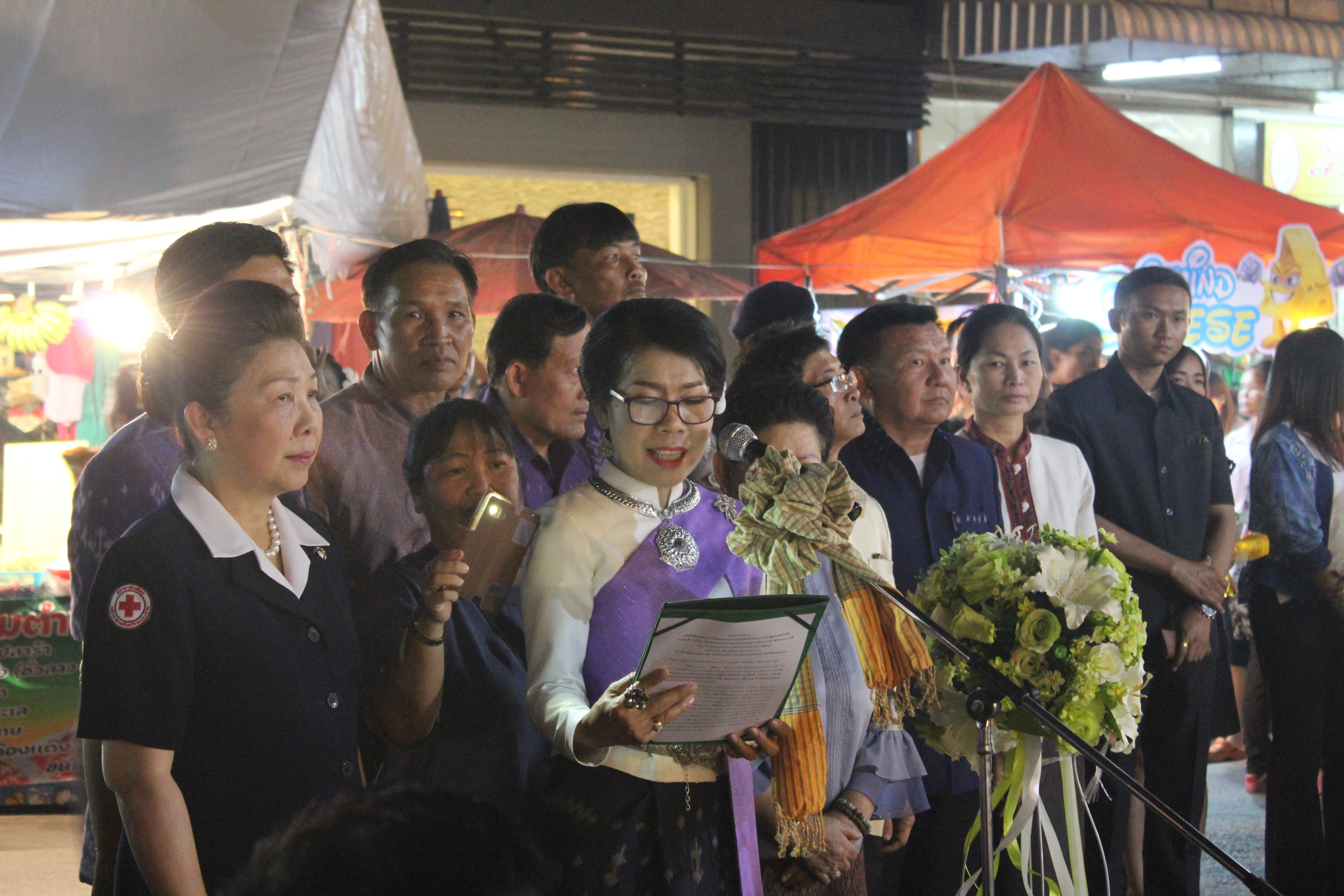 พช.หนองคาย จัดตลาดประชารัฐของดีจังหวัดหนองคาย และสินค้า OTOP จังหวัดหนองคาย งาน”ฉลองอนุสาวรีย์ปราบฮ่อใต้ร่มพระบารมี 191 ปี เมืองหนองคาย และงานกาดชาด พ.ศ.2561″