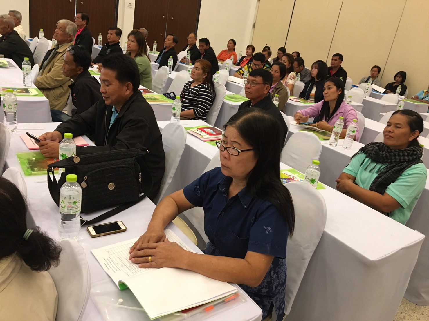 จังหวัดหนองคาย ดำเนินโครงการส่งเสริมและยกระดับมาตรฐานการท่องเที่ยว กิจกรรม:พัฒนาหมู่บ้าน OTOP เพื่อการท่องเที่ยว