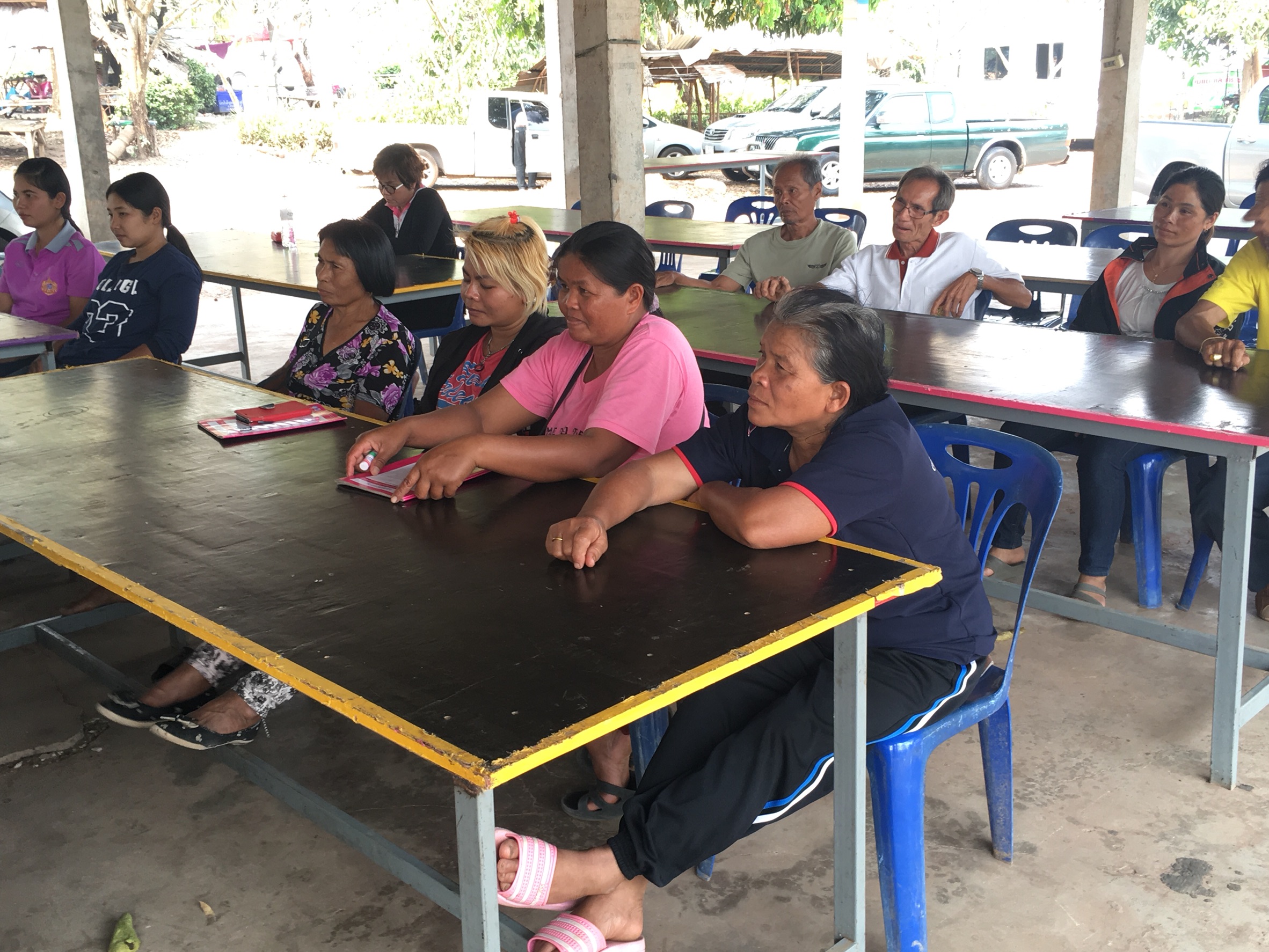 คณะตรวจสอบคุณภาพและมาตรฐานการจัดเก็บ/บันทึกประมวลผลข้อมูล จปฐ. ปี2561 ชุดที่ 1 ลงพื้นที่อำเภอสังคม