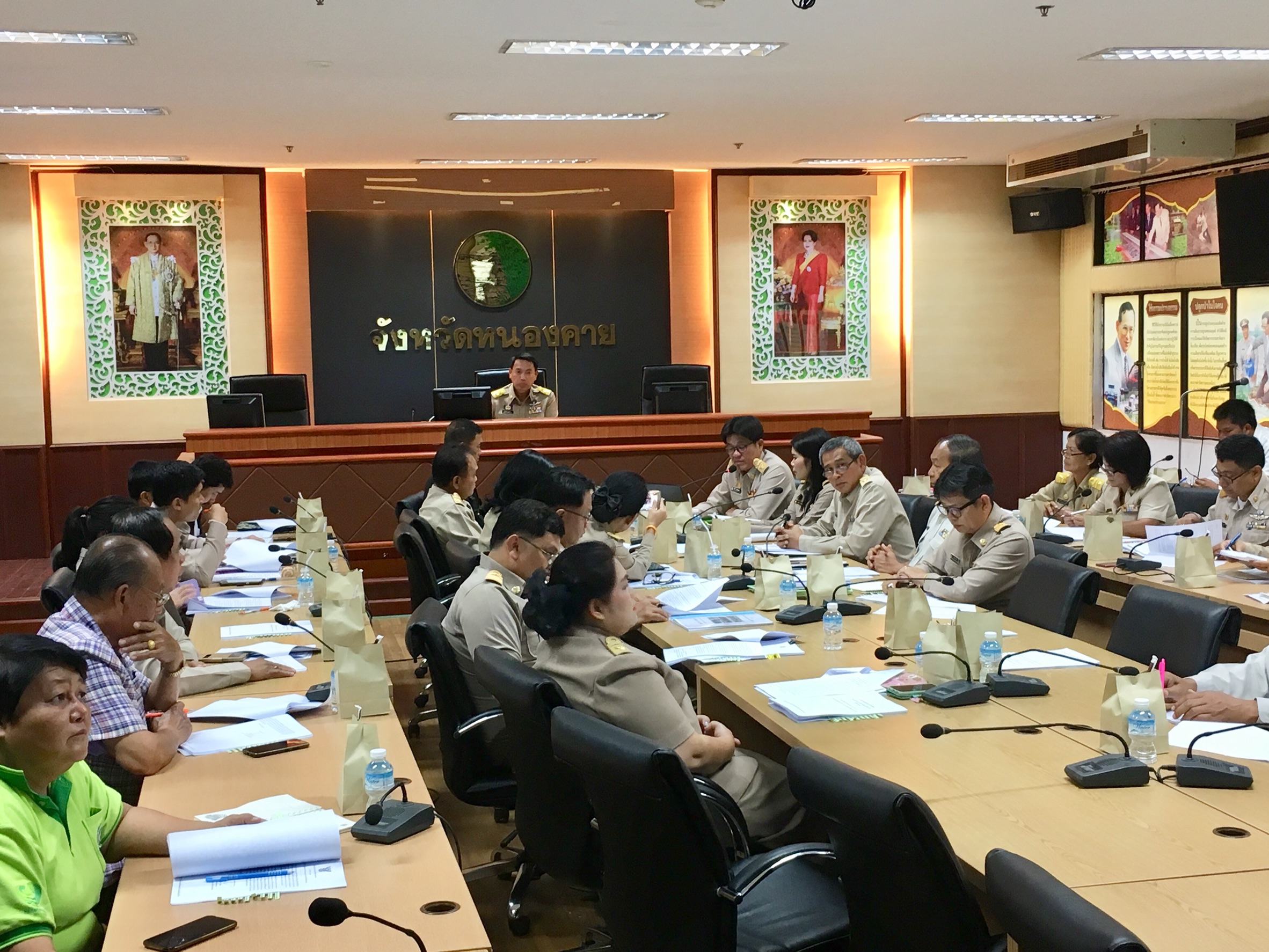 นางชะตา ธุลีจันทร์ พัฒนาการจังหวัดหนองคาย ร่วมประชุมคณะอนุกรรมการนโยบายที่ดินจังหวัดหนองคาย ครั้งที่ 1/2561