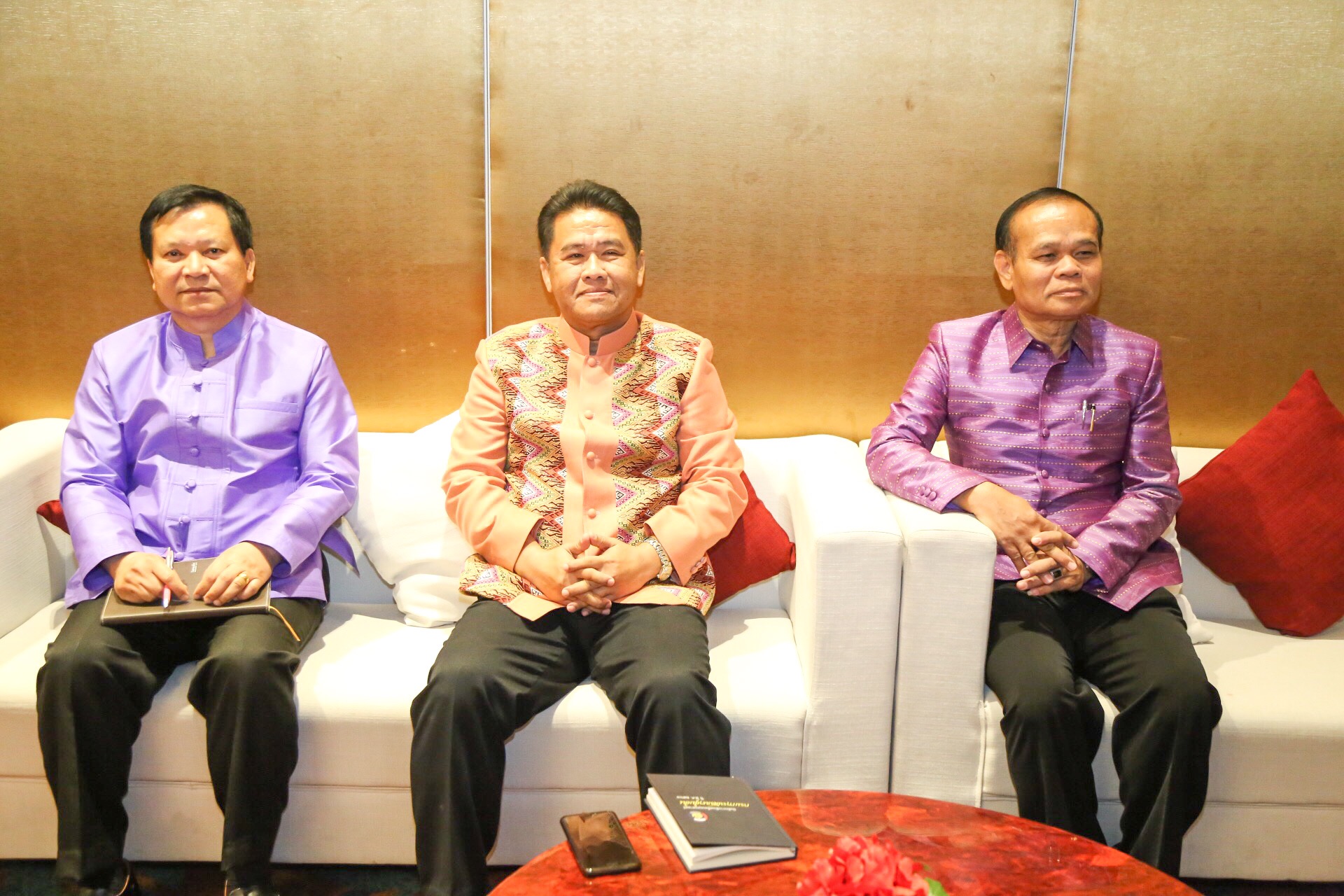 างชะตา ธุลีจันทร์ พัฒนาการจังหวัดหนองคาย ร่วมโครงการฝึกอบรมหลักสูตรเสริมสมรรถนะผู้บริหารระดับสูง ประจำปีงบประมาณ พ.ศ.2561