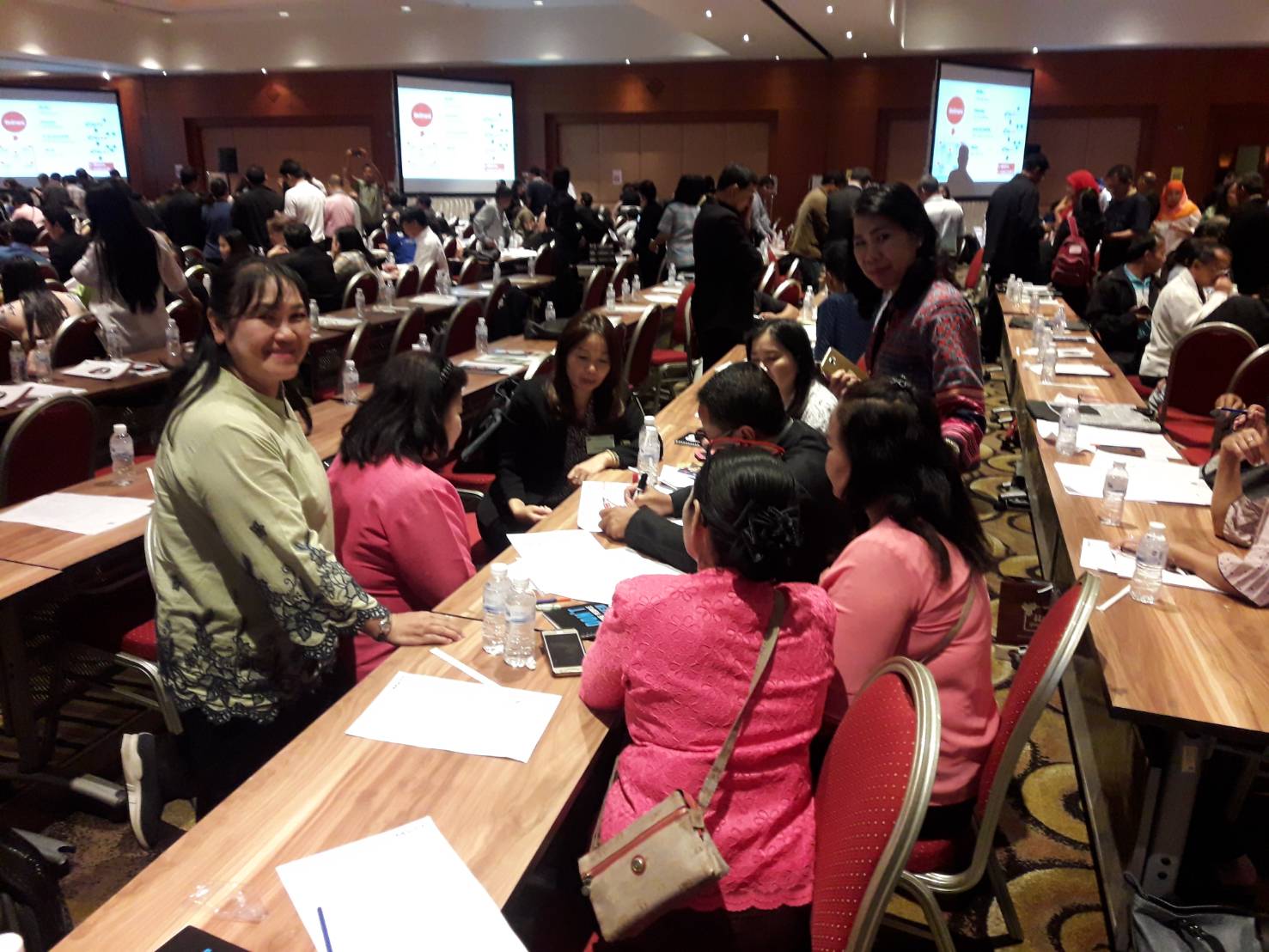 หนองคาย…แบ่งกลุ่มค้นหาอัตลักษณ์หมู่บ้าน OTOP Village