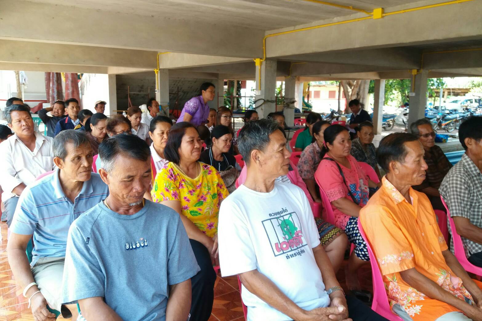 พจ.หนองคาย ติดตามการจัดเวทีตามโครงการไทยนิยมยั่งยืน ณ วัดเทพนิมิตร บ้านศิลาเลข หมู่ที่ 7 ตำบลโพนสา อำเภอท่าบ่อ จังหวัดหนองคาย