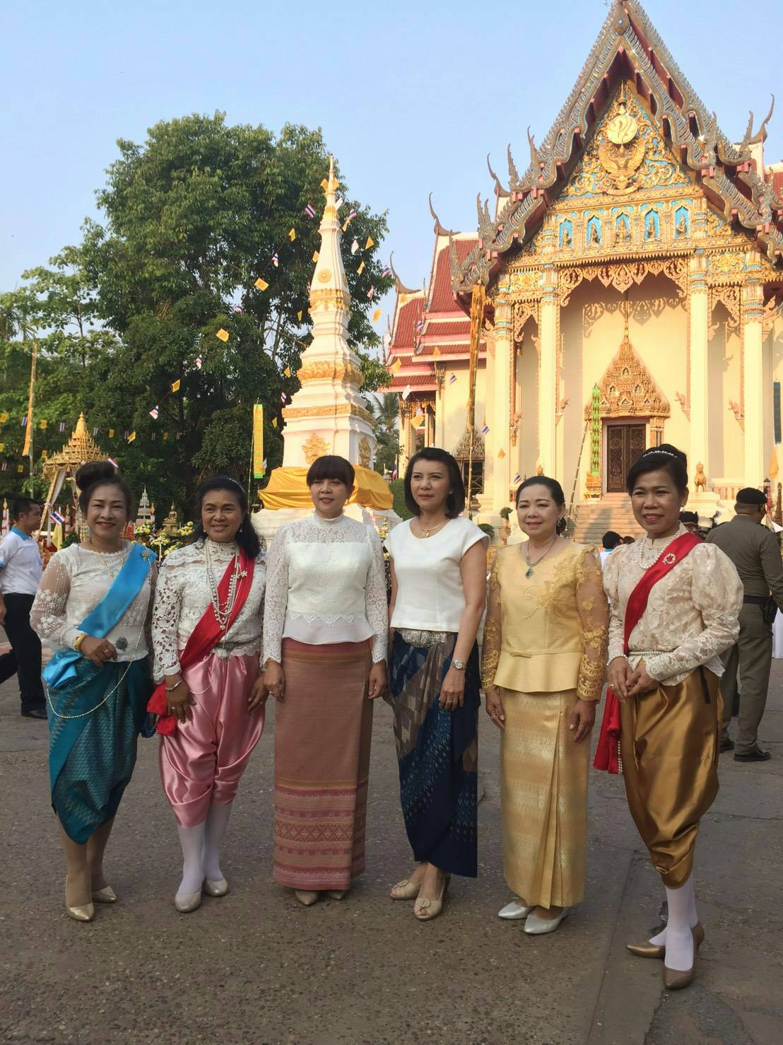 เปิดงาน มหาสงกรานต์อีสานหนองคาย และพีธีสรงน้ำหลวงพ่อพระใส