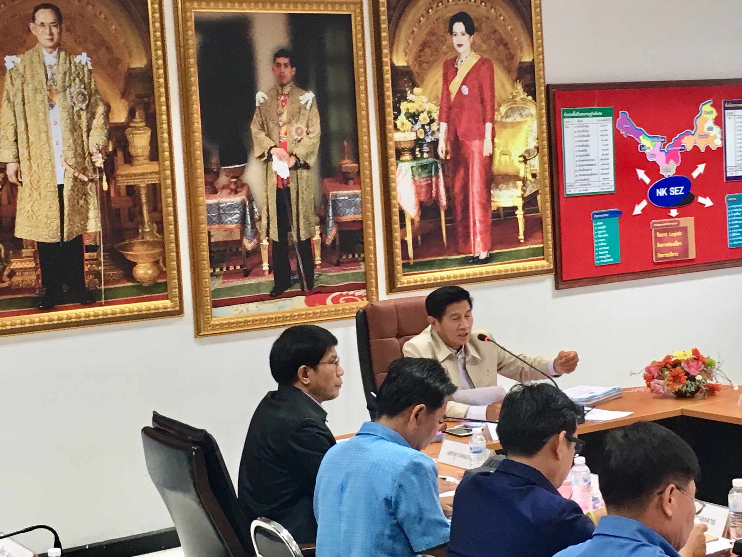 พจ.หนองคาย ร่วมประชุมคณะกรรมการปฏิรูปที่ดินจังหวัดหนองคาย ครั้งที่ 1/2561