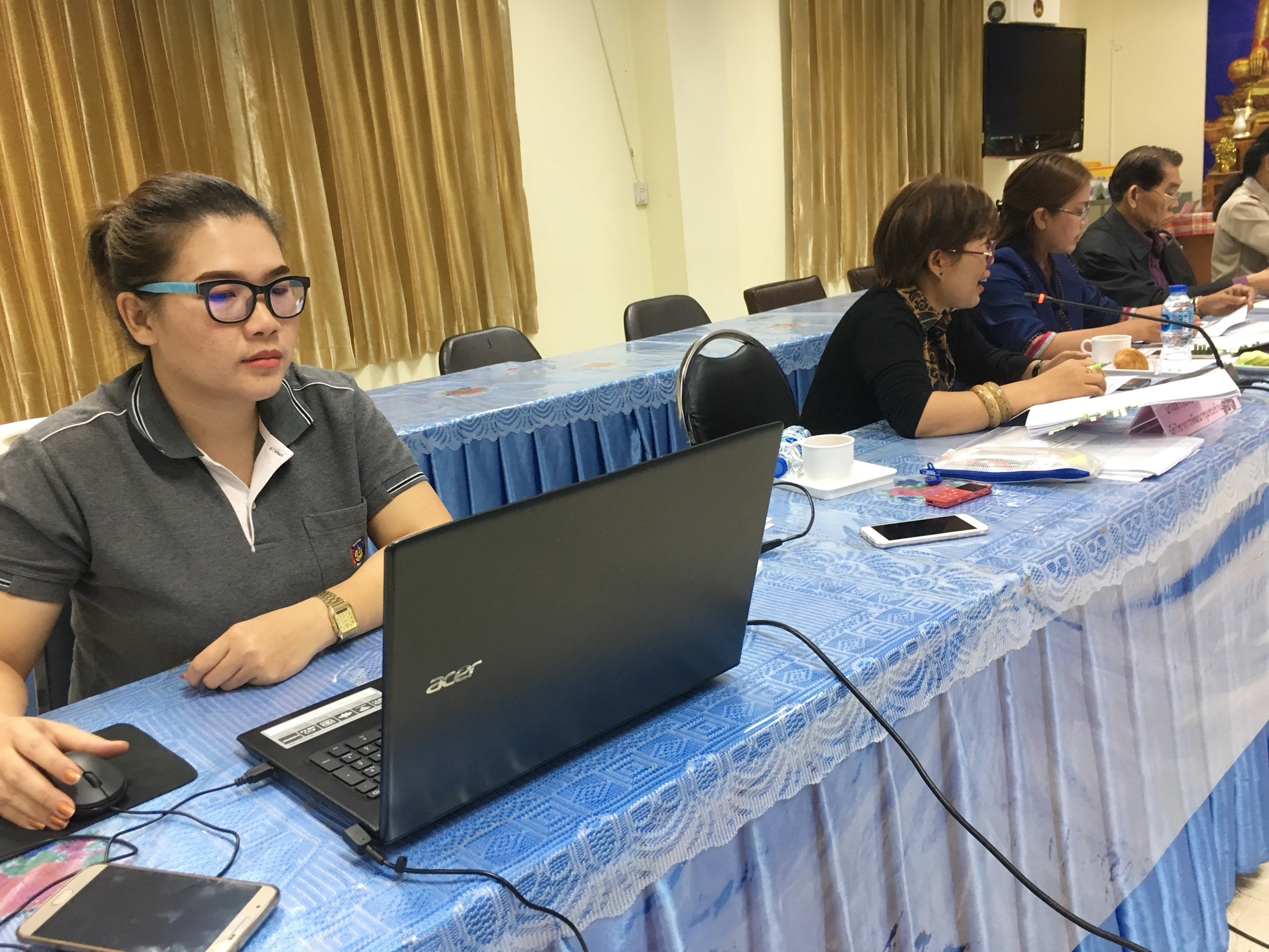 หนองคาย…ประชุมคณะอนุกรรมการบริหารกองทุนพัฒนาบทบาทสตรีระดับจังหวัด จังหวัดหนองคาย ครั้งที่ 4/2561