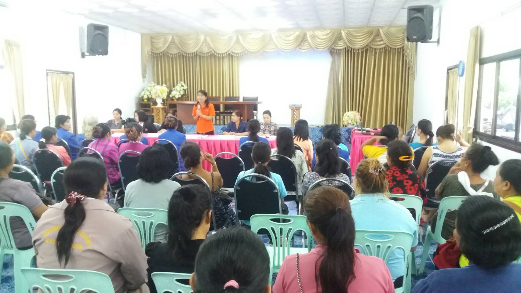 พัฒนาการจังหวัดหนองคาย ร่วมเป็นคณะติดตามการดำเนินงานกองทุนพัฒนาบทบาทสตรี ระดับจังหวัดลงพื้นที่ อำเภอสระใคร