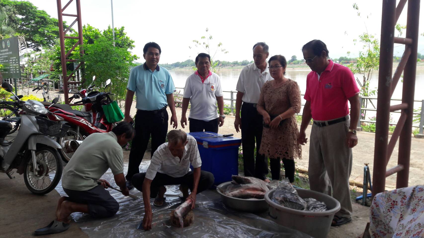 พัฒนาชุมชนหนองคาย ติดตามการดำเนินงานโครงการพัฒนาหมู่บ้าน OTOP เพื่อการท่องเที่ยว กิจกรรมการพัฒนาผลิตภัณท์ OTOP (ปลาร้าไทพวน)