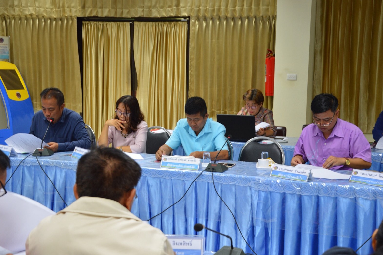 นางชะตา ธุลีจันทร์ พัฒนาการจังหวัดหนองคาย เป็นประธานในการประชุมประจำเดือน หัวหน้ากลุ่มงาน หัวหน้าฝ่าย พัฒนาการอำเภอ และนักวิชาการพัฒนาชุมชน ครั้งที่ 5/2561