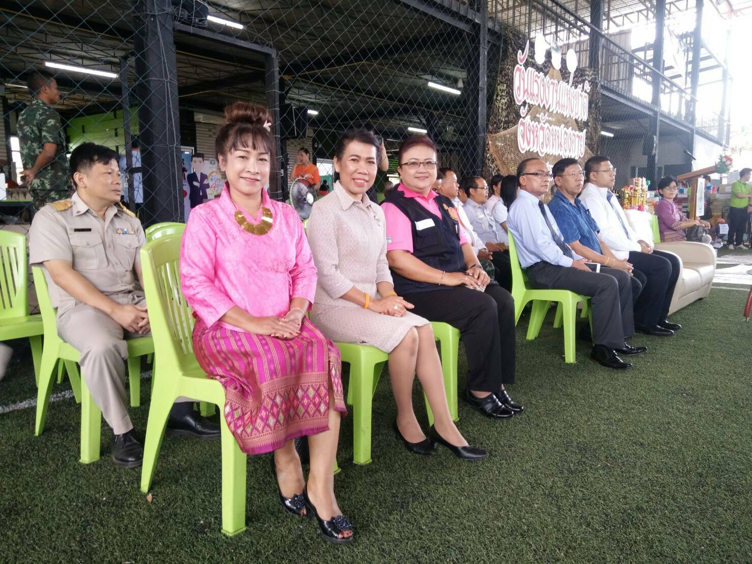 พจ.หนองคาย ร่วมกิจกรรมวันแรงงานแห่งชาติจังหวัดหนองคาย ประจำปี 2561