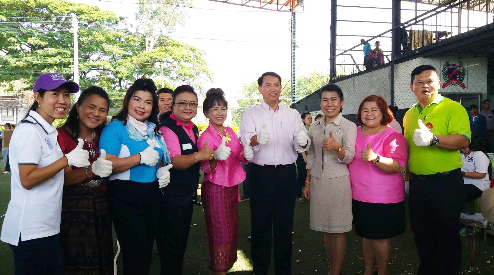 พจ.หนองคาย ร่วมกิจกรรมวันแรงงานแห่งชาติจังหวัดหนองคาย ประจำปี 2561