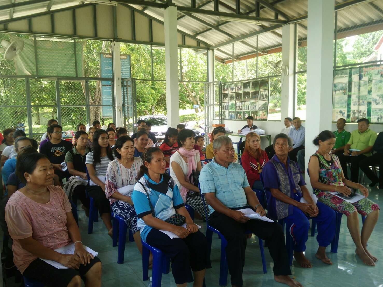 พัฒนาการจังหวัดหนองคาย ติดตามโครงการหมู่บ้าน OTOP เพื่อการท่องเที่ยว(OTOP Village) 8 เส้นทาง ณ บ้านผาตั้ง หมู่ที่ 1 ตำบลผาตั้ง อำเภอสังคม