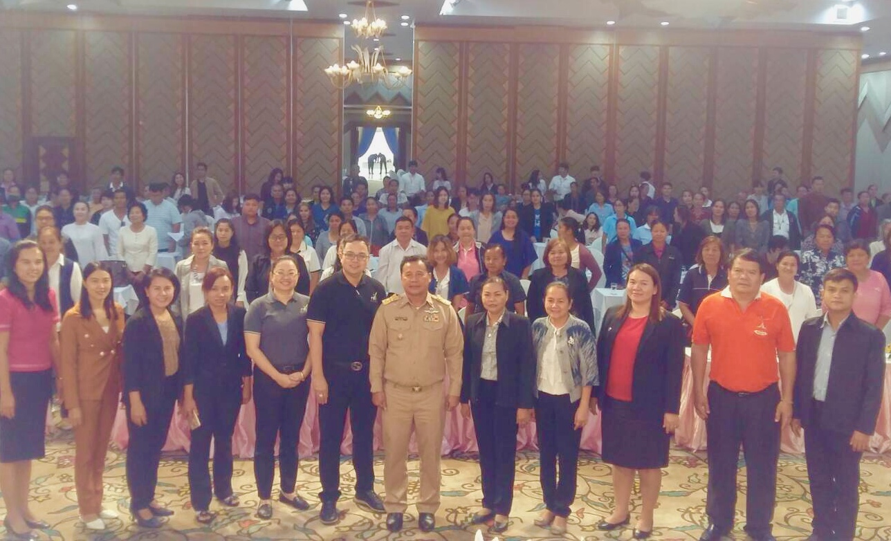 นักส่งเสริมฯพช.หนองคาย ร่วมประชุมพัฒนาOTOPประเภทอาหาร