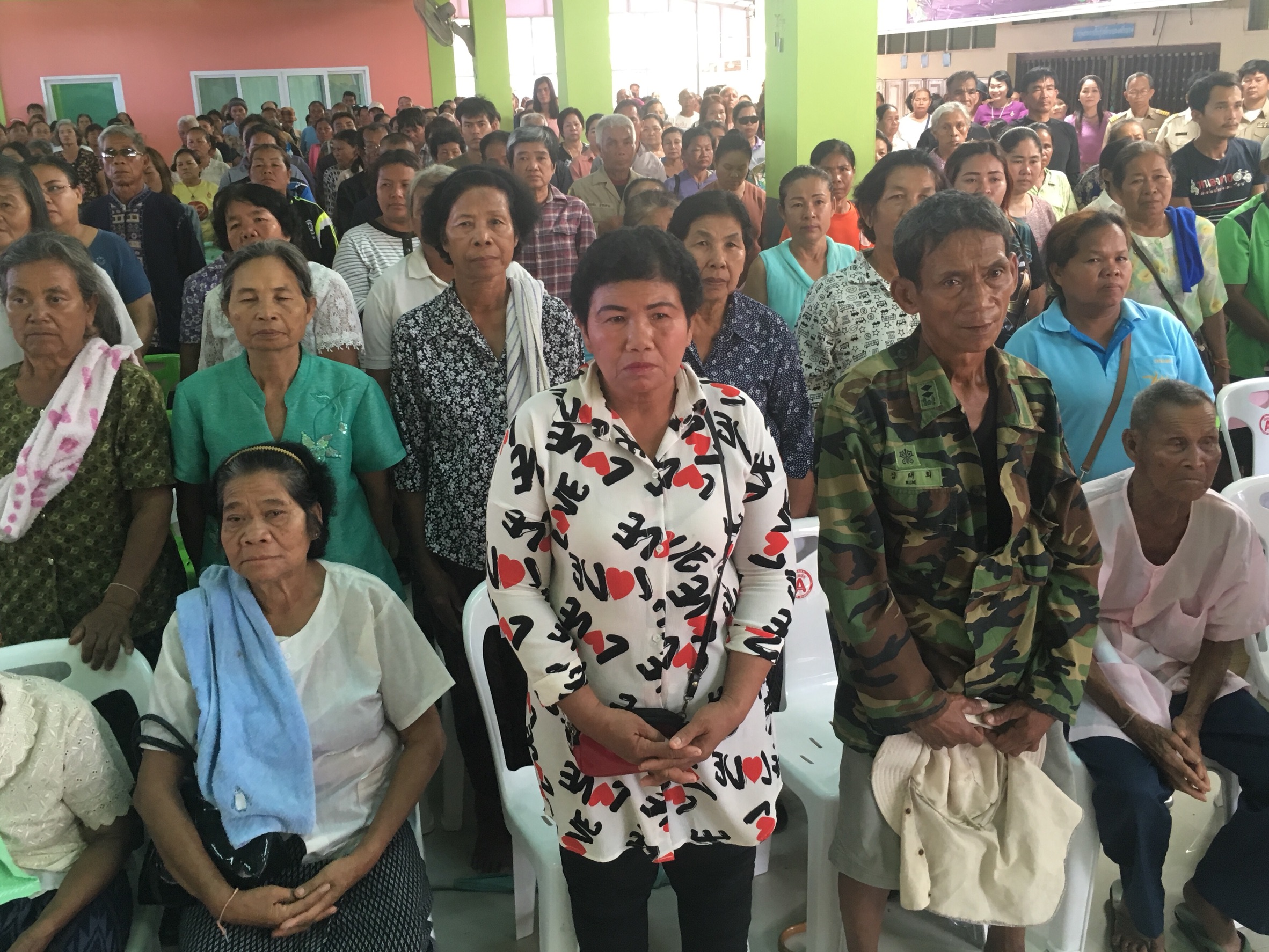 พช.หนองคาย ร่วมกิจกรรมปกป้องและเชิดชูสถาบันพระมหากษัตริย์ และหน่วยบำบัดทุกข์ บำรุงสุข จังหวัดหนองคาย ประจำเดือนพฤษภาคม 2561 2561 ณ โรงเรียนบ้านหนองบัวเงิน ตำบลสระใคร อำเภอสระใคร จังหวัดหนองคาย