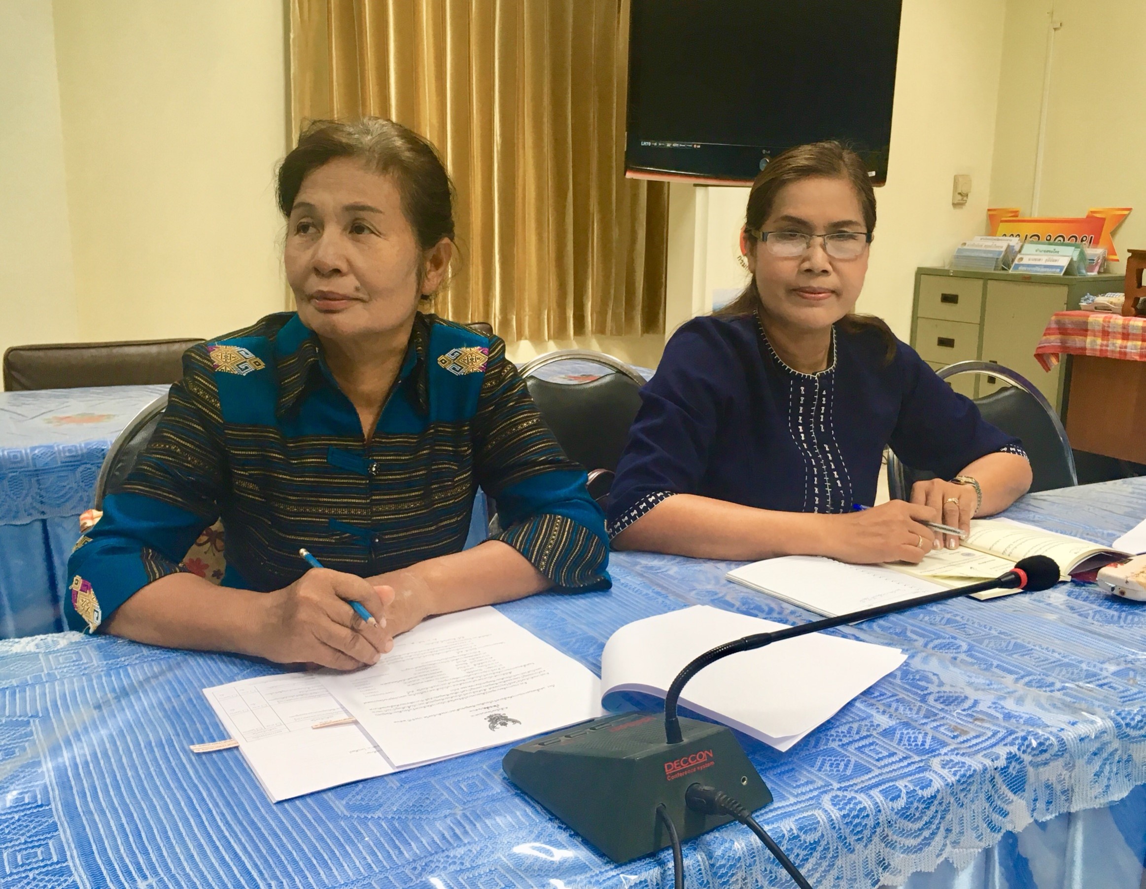 พจ.หนองคาย เปิดการประชุมคณะกรรมการคัดเลือกครัวเรือนสัมมาชีพชุมชนตัวอย่างระดับจังหวัด ประจำปี 2561