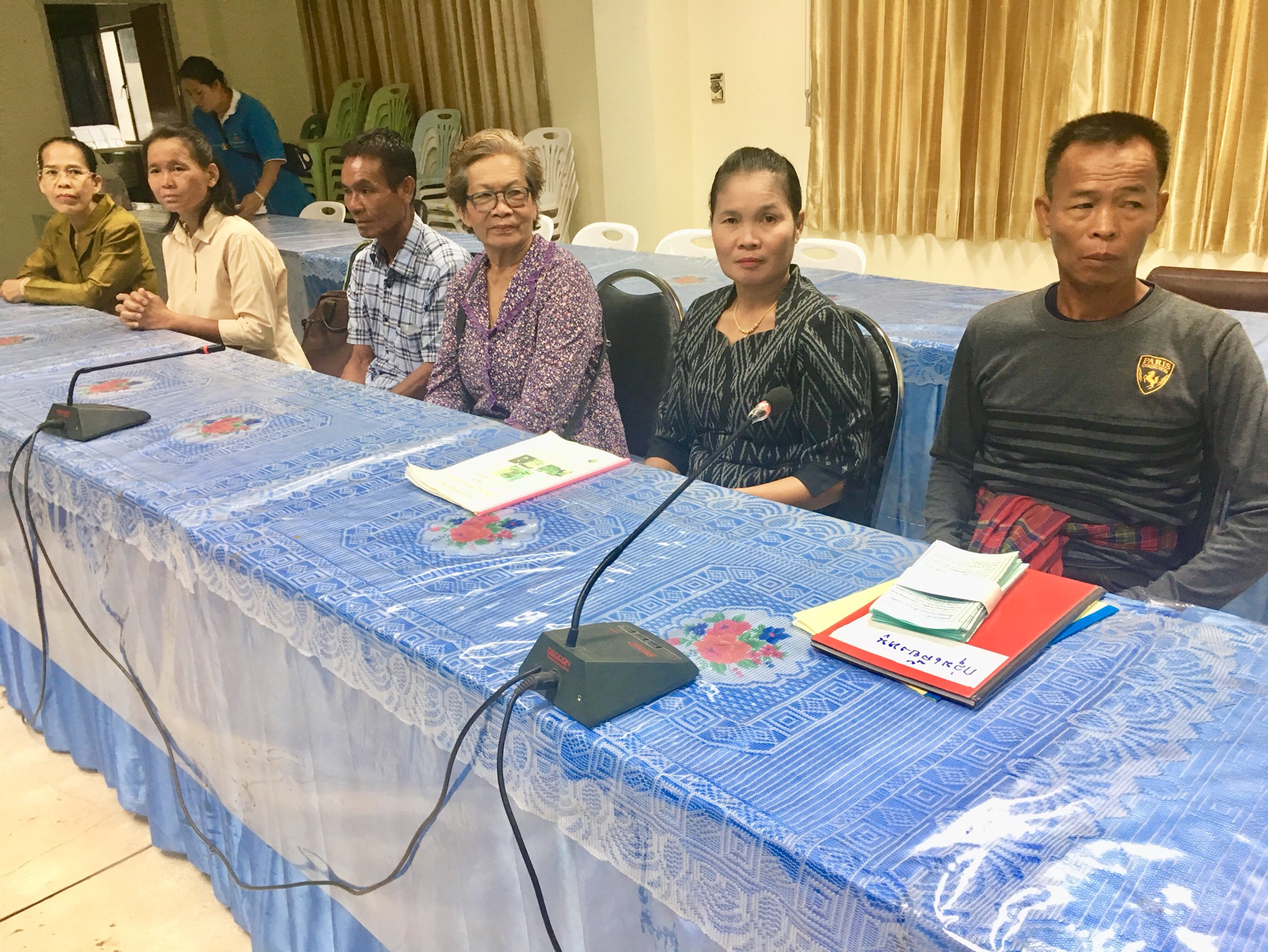 พจ.หนองคาย เปิดการประชุมคณะกรรมการคัดเลือกครัวเรือนสัมมาชีพชุมชนตัวอย่างระดับจังหวัด ประจำปี 2561