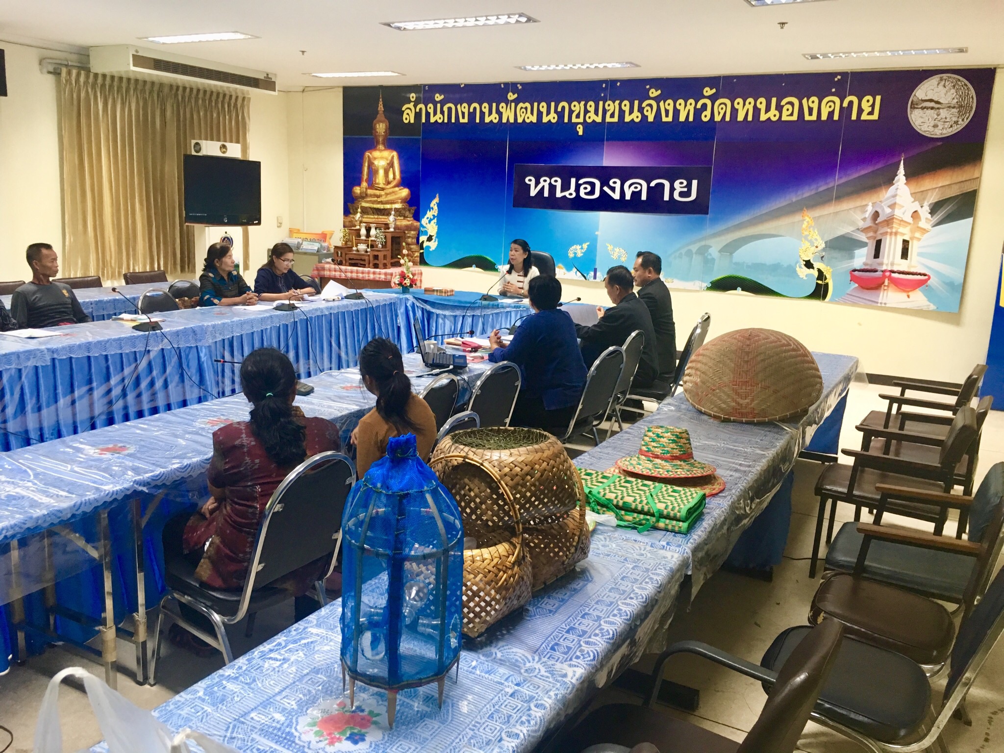 พจ.หนองคาย เปิดการประชุมคณะกรรมการคัดเลือกครัวเรือนสัมมาชีพชุมชนตัวอย่างระดับจังหวัด ประจำปี 2561