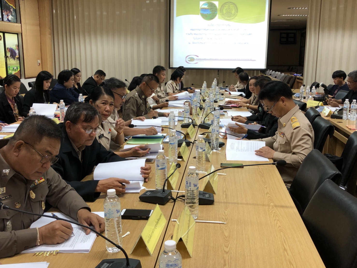 พัฒนาการจังหวัดหนองคาย ร่วมประชุมคณะกรรมการคุ้มครองเด็กจังหวัดหนองคาย ครั้งที่ 1/2561 ร่วมกับคณะอนุกรรมการประเมินและติดตามผลการคุ้มครองเด็ก