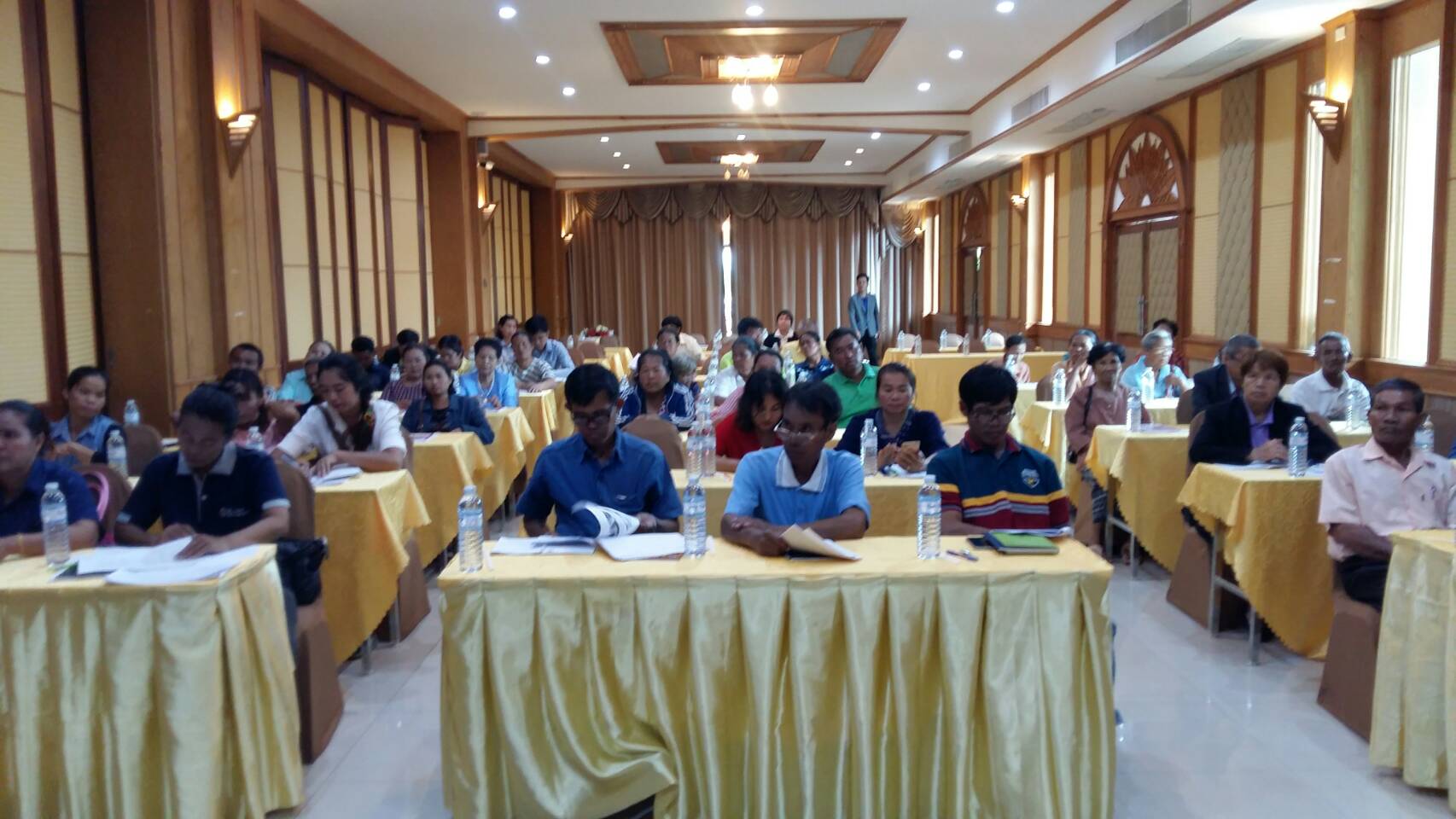 หนองคาย ดำเนินโครงการประชุมเชิงปฏิบัติการออกแบบพัฒนากิจกรรมการท่องเที่ยวโดยชุมชน ตามโครงการหมู่บ้าน OTOP เพื่อการท่องเที่ยว (OTOP Village) 8 เส้นทาง จุดที่ 2