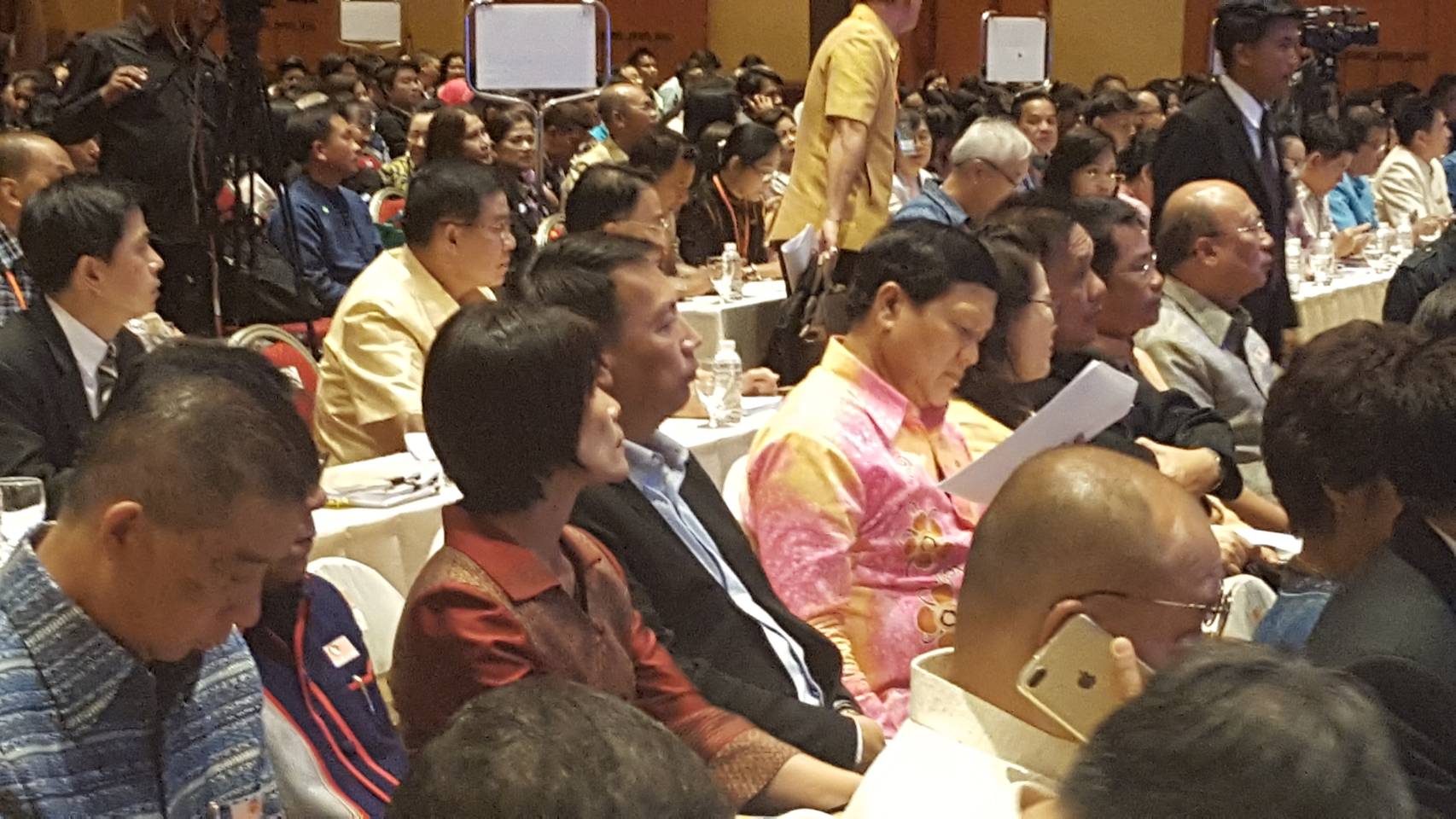 รองผู้ว่าฯหนองคาย นำทีมงาน ร่วม” KICK OFF” โครงการชุมชนท่องเที่ยว OTOP นวัตวิถี ณ ห้องแกรนด์ไดมอนด์บอลรูม อิมแพค เมืองทองธานี