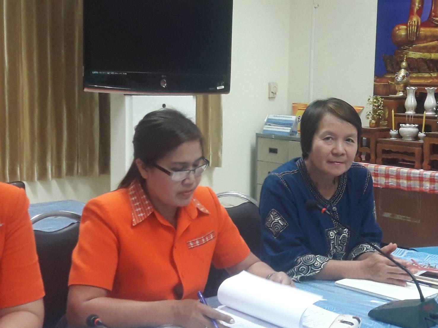 หนองคาย ประชุมกพสอ. และกพสจ. เพื่อเตรียมงานวันสตรีไทย