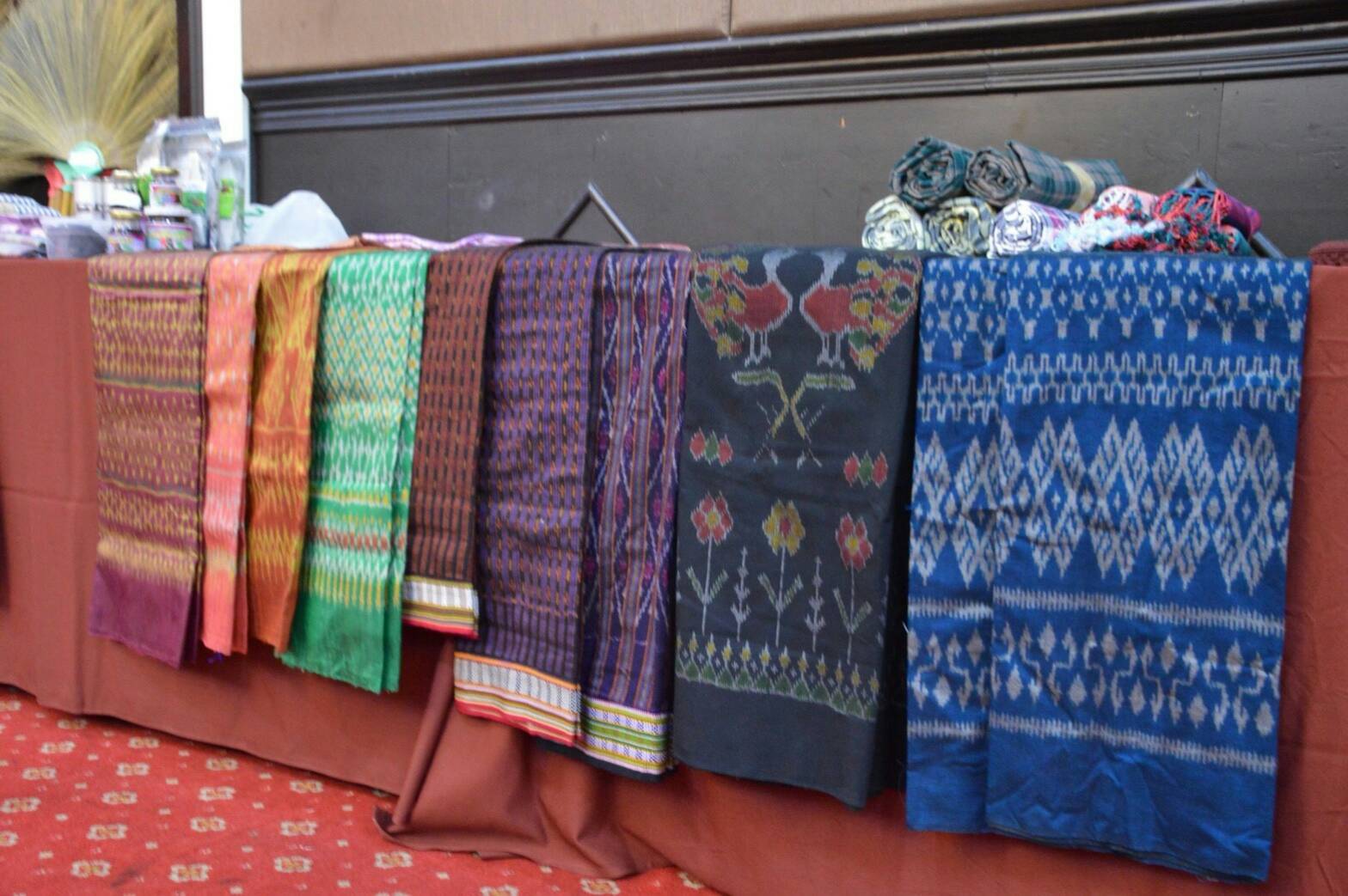 หนองคาย ประชุมเชิงปฏิบัติการให้ความรู้ในการ พัฒนายกระดับผลิตภัณฑ์ OTOP แยกตาม cluster ตามโครงการเพิ่มศักยภาพการค้าการลงทุนตามแนวชายแดนและเชื่อมโยงระเบียงเศรษฐกิจอนุภูมิภาคลุ่มน้ำโขง