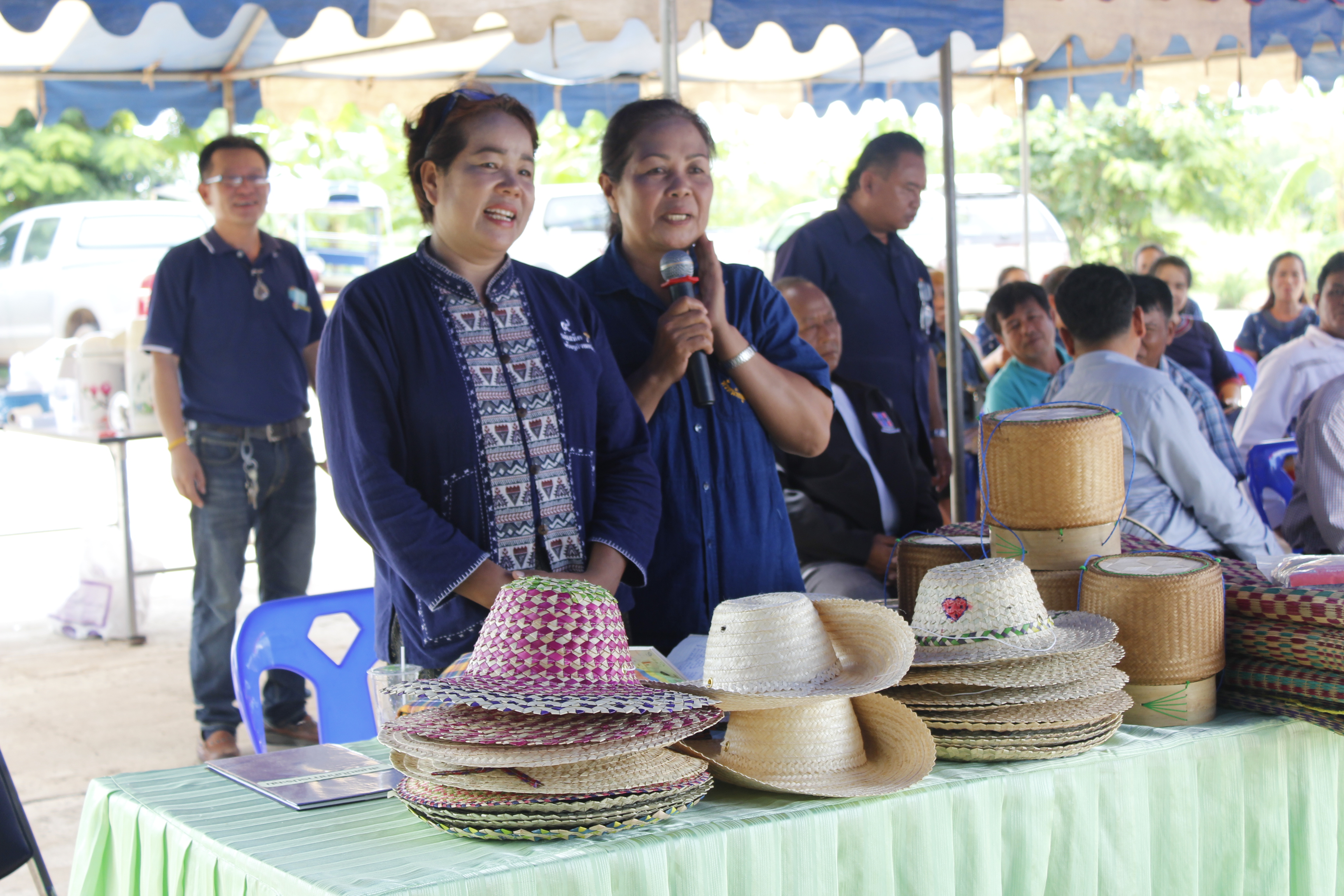 หนองคาย คัดสรรกิจกรรมดีเด่น ณ  บ้านเทวี หมู่ที่ 7 ตำบลบ้านเดื่อ อำเภอท่าบ่อ